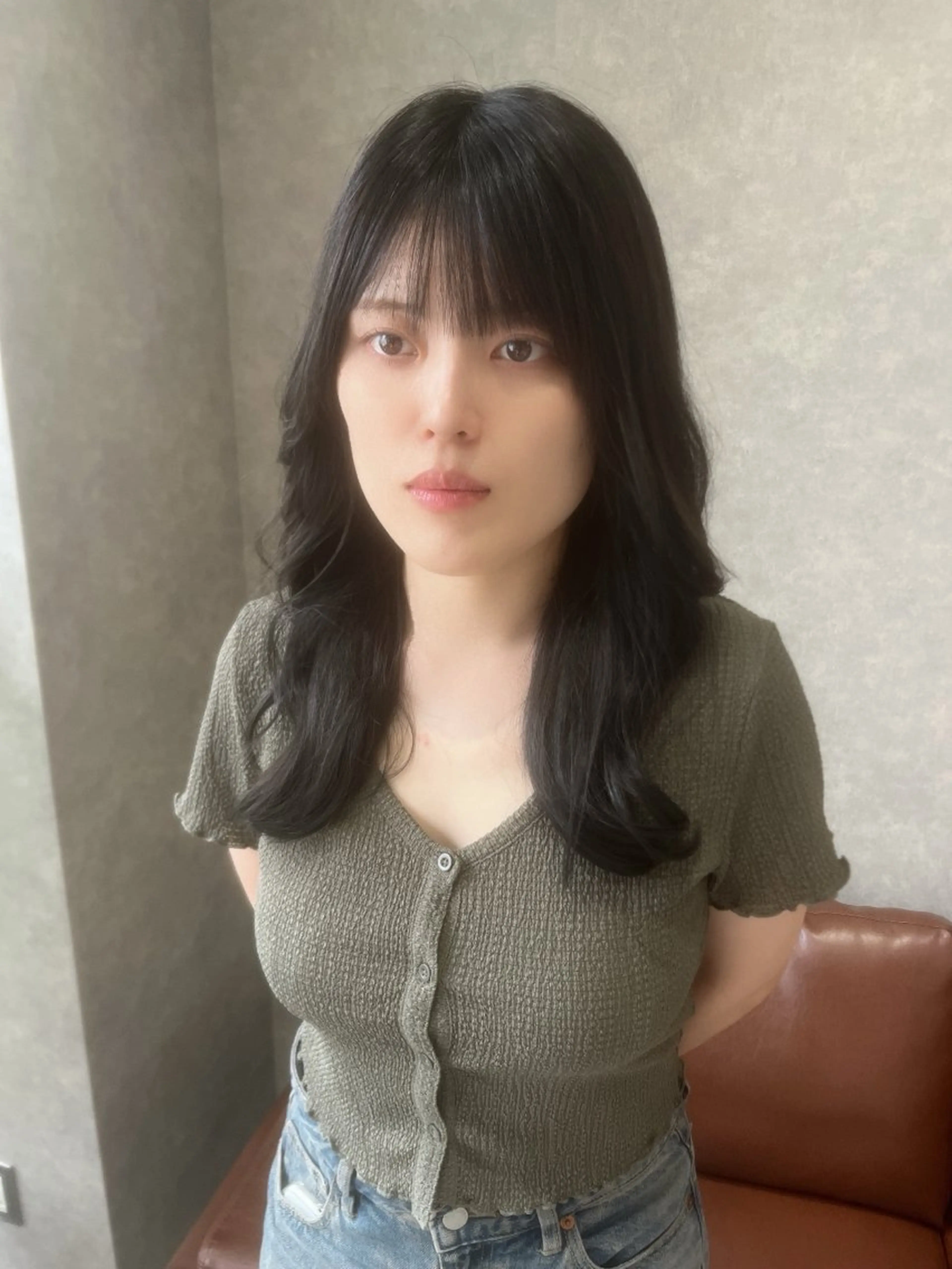 ミディアム カラー 透明感カラー カット ヘアカラー トリートメント rawr hair rim所属・50%offクーポン Rim副店長 栗原柊のヘアスタイル