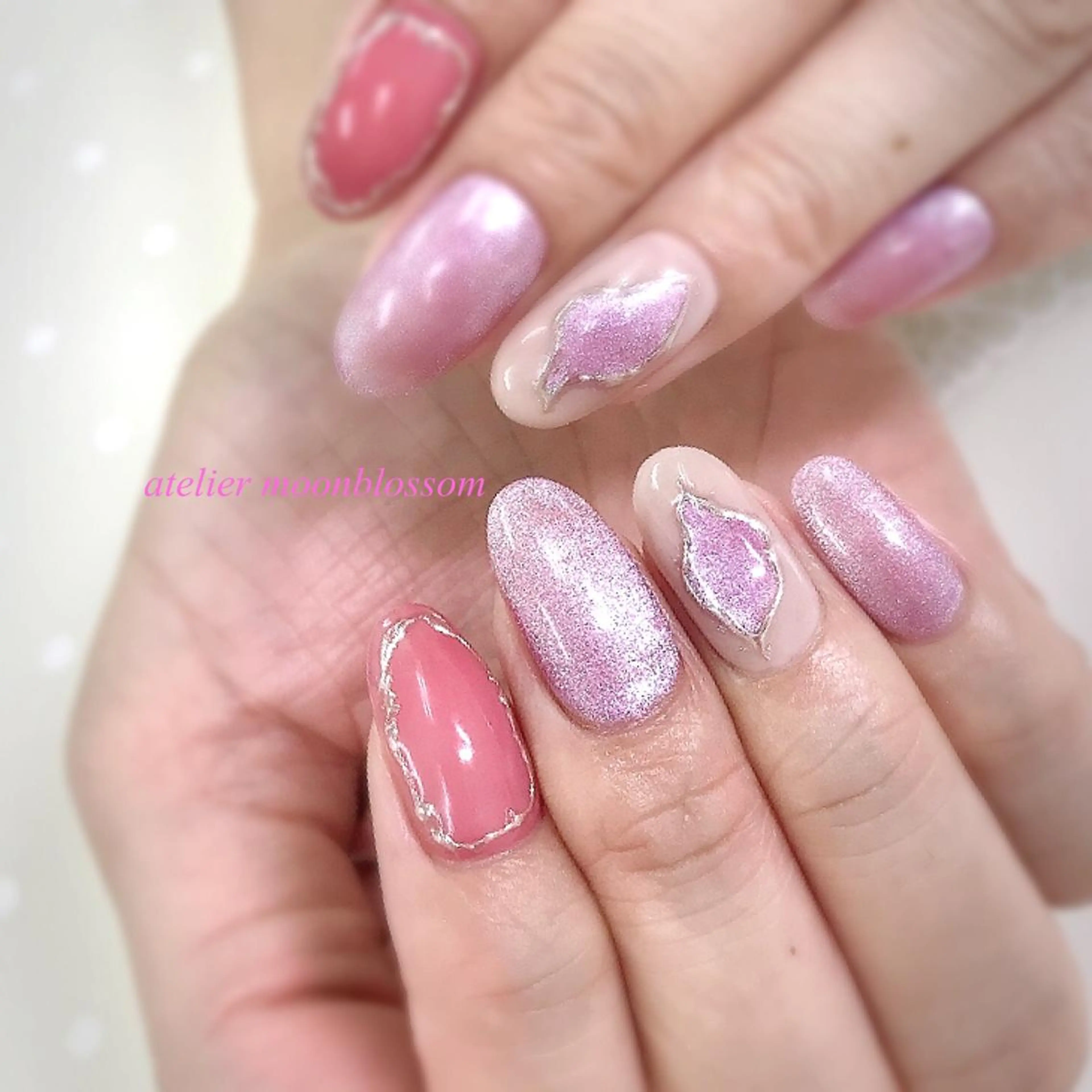 ネイル アトリエ ムーンブロッサムのネイルデザイン