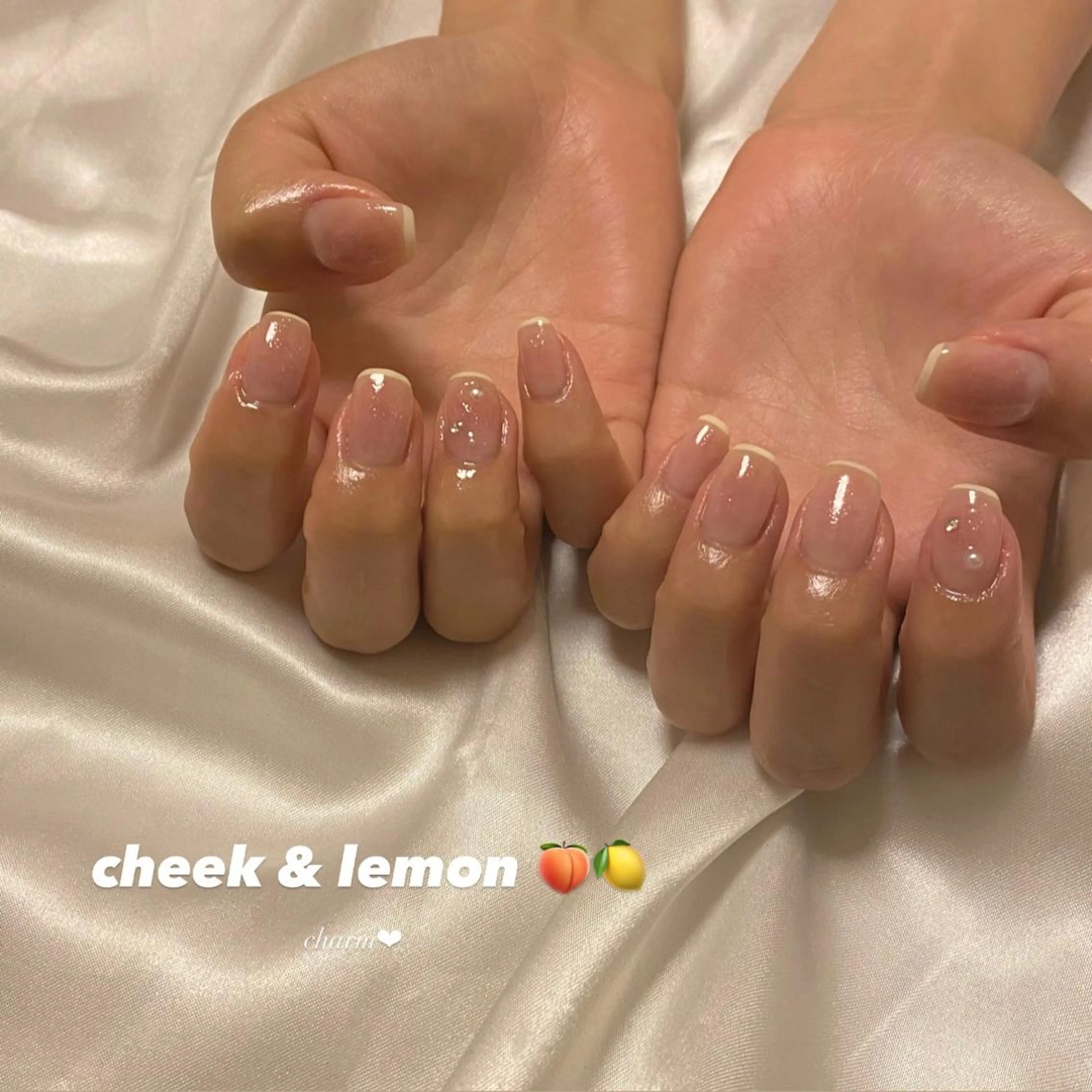 ネイル チークネイル フレンチネイル シンプルネイル 黄色 その他(ネイル) nail salon charmのネイルデザイン