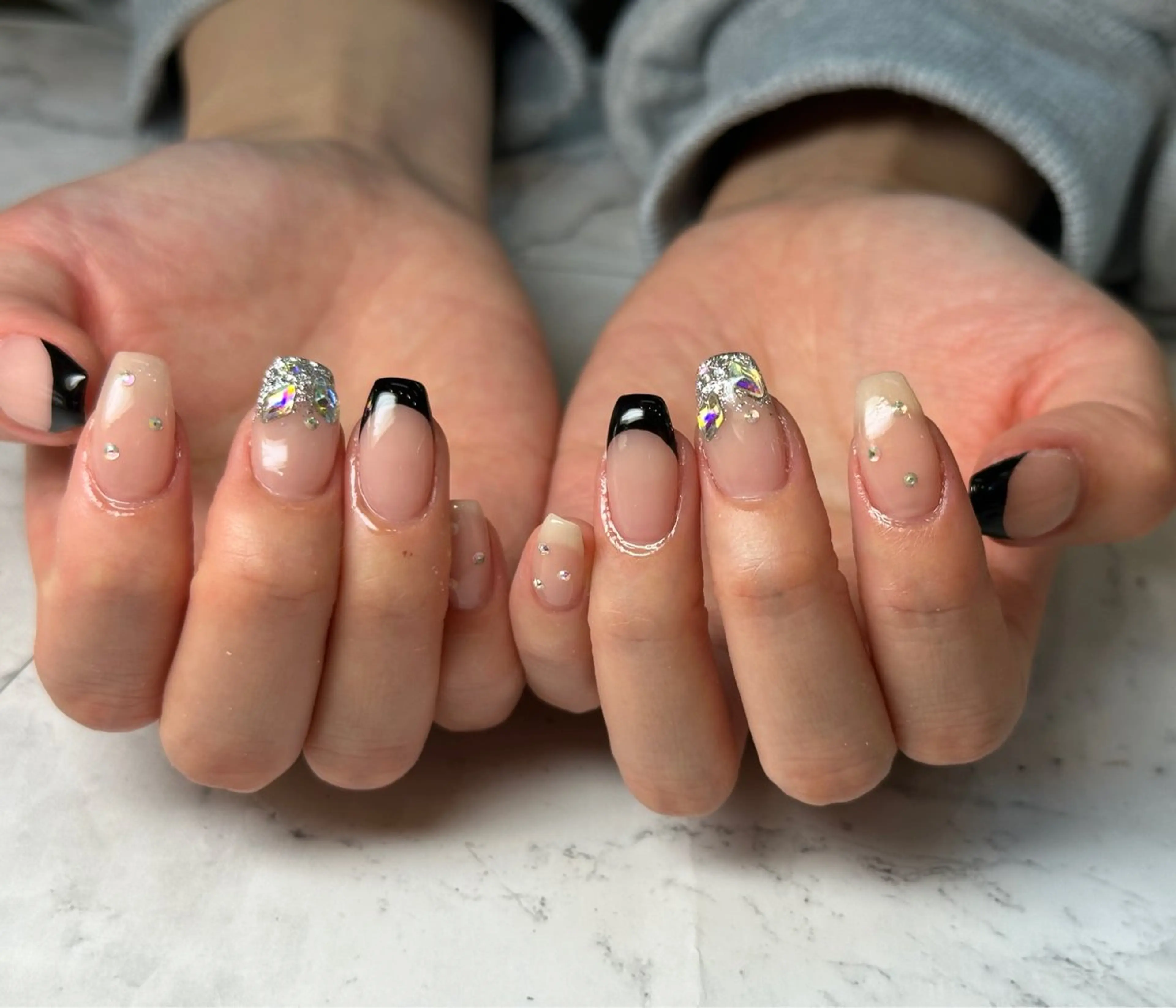 ネイル Queennail 北堀江AYAのネイルデザイン