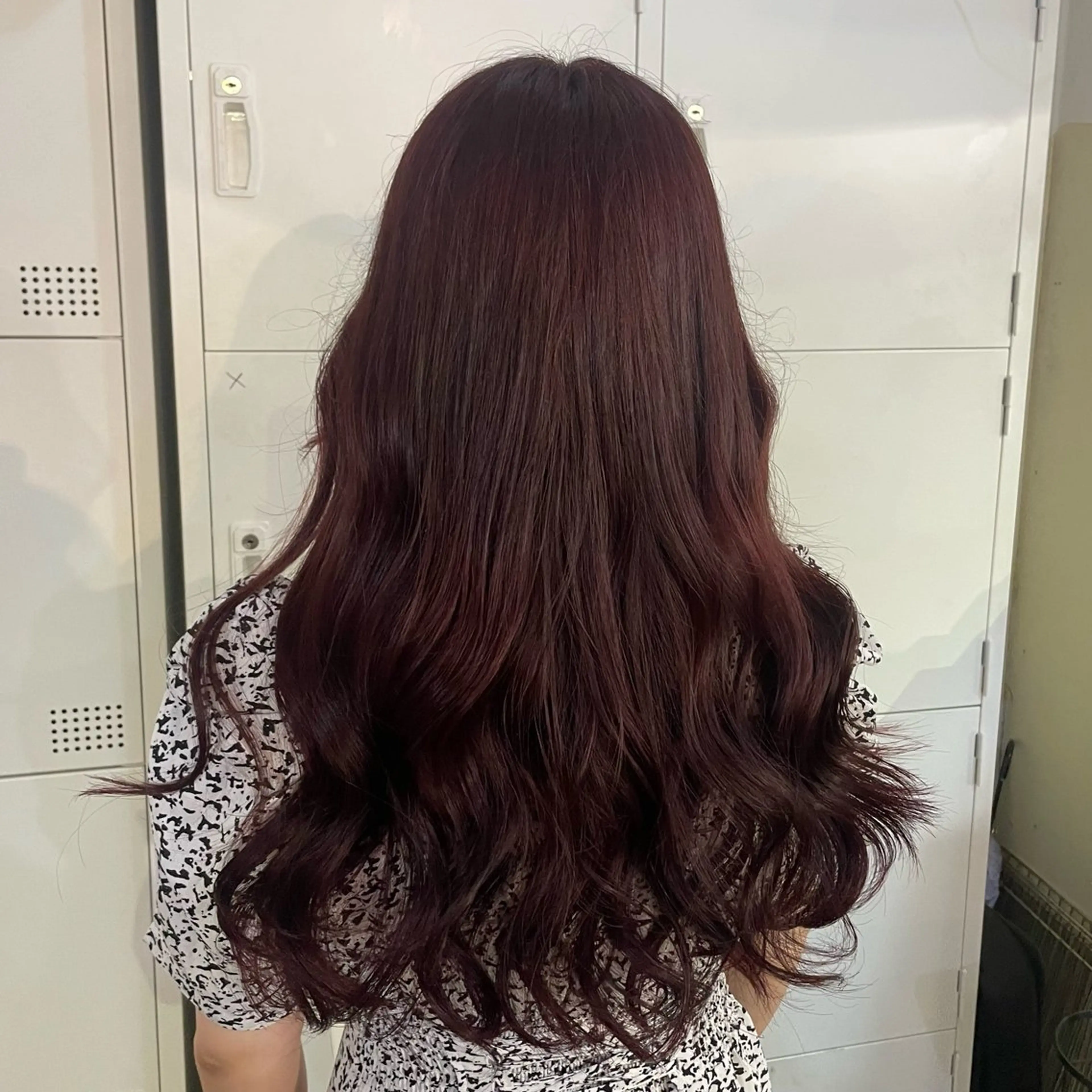 ロング カラー ヘアカラー トリートメント ふかたさや🫧 艶感✖️透明感カラーのヘアスタイル