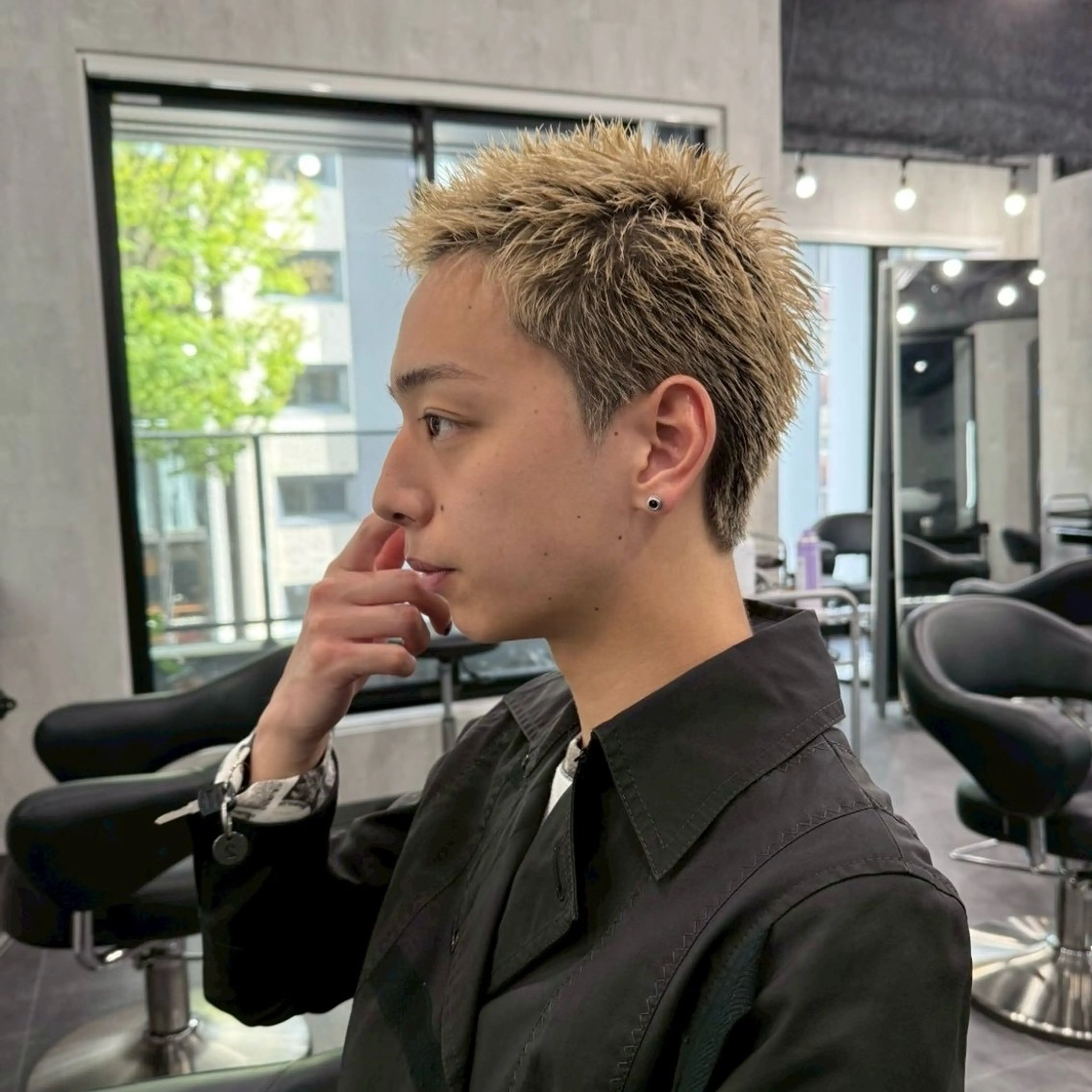 ショート カラー メンズ スパイキーショート 抜きっぱなしブロンド ブロンド ショートヘア カット ヘアカラー スパイキーショート/ 短髪/渋谷/kiyoのヘアスタイル