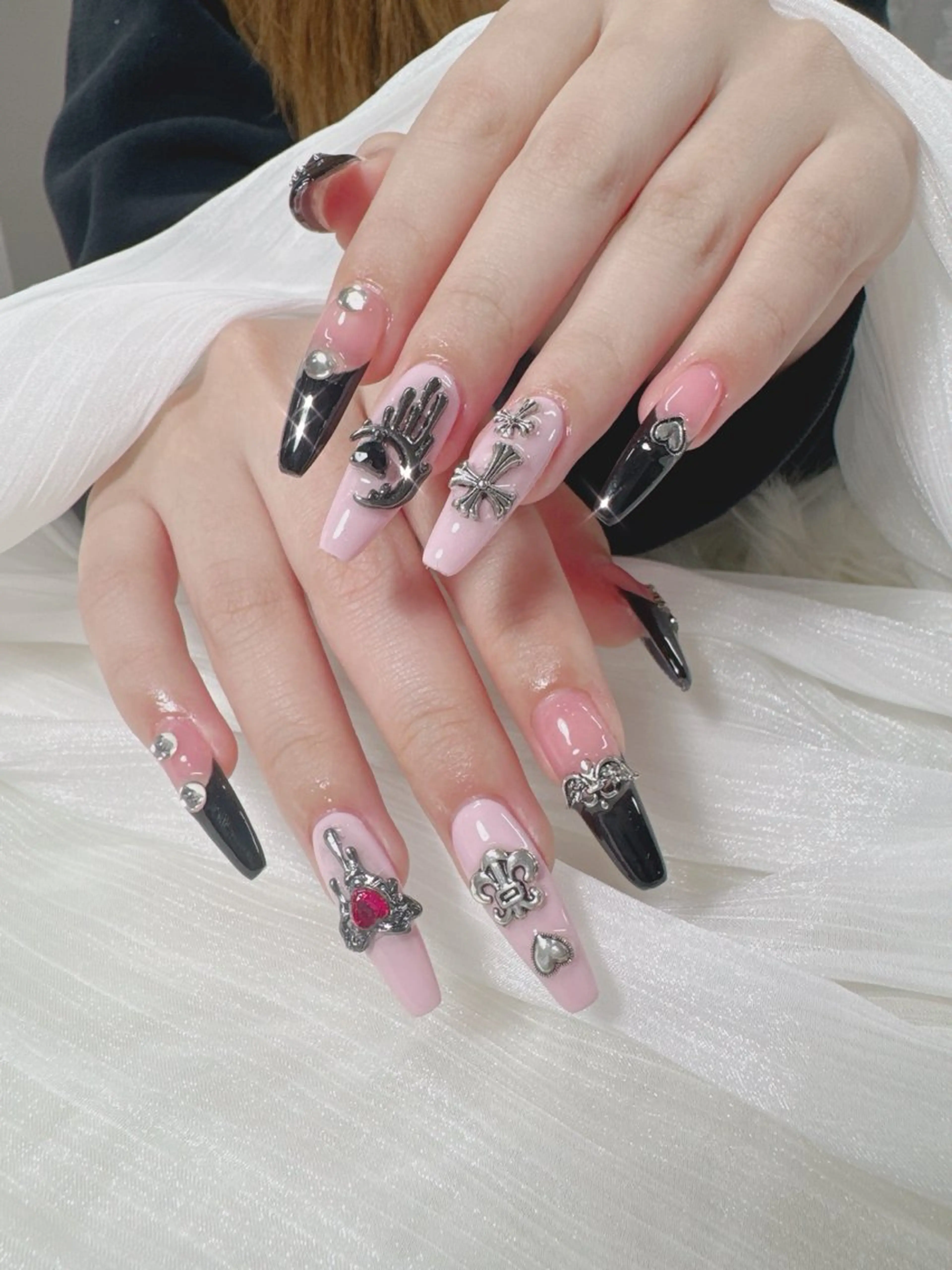 ネイル ハンドネイル EN salon💅 🦋もり💕のネイルデザイン