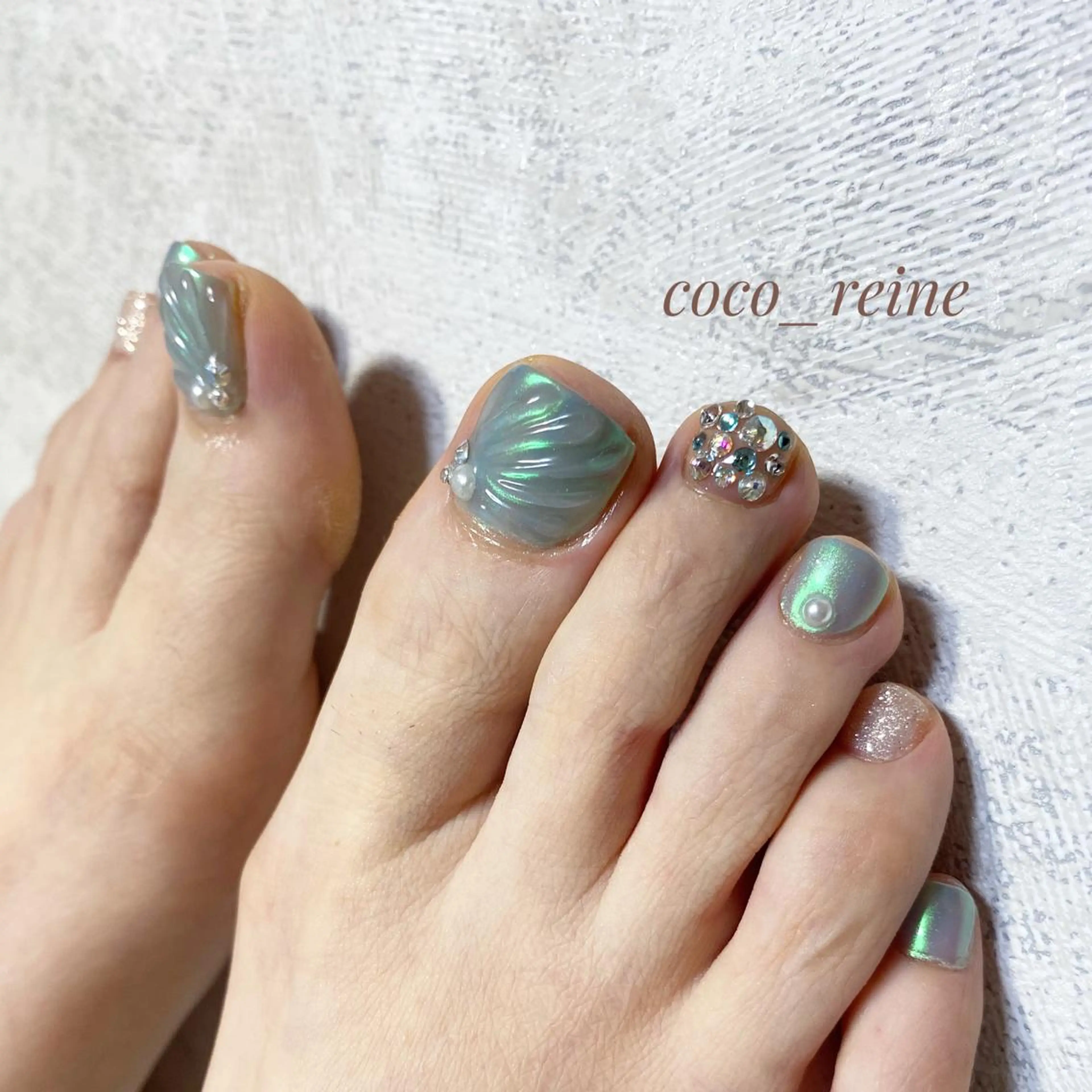 ネイル フットネイル nailist hitomiのマツエク・マツパデザイン