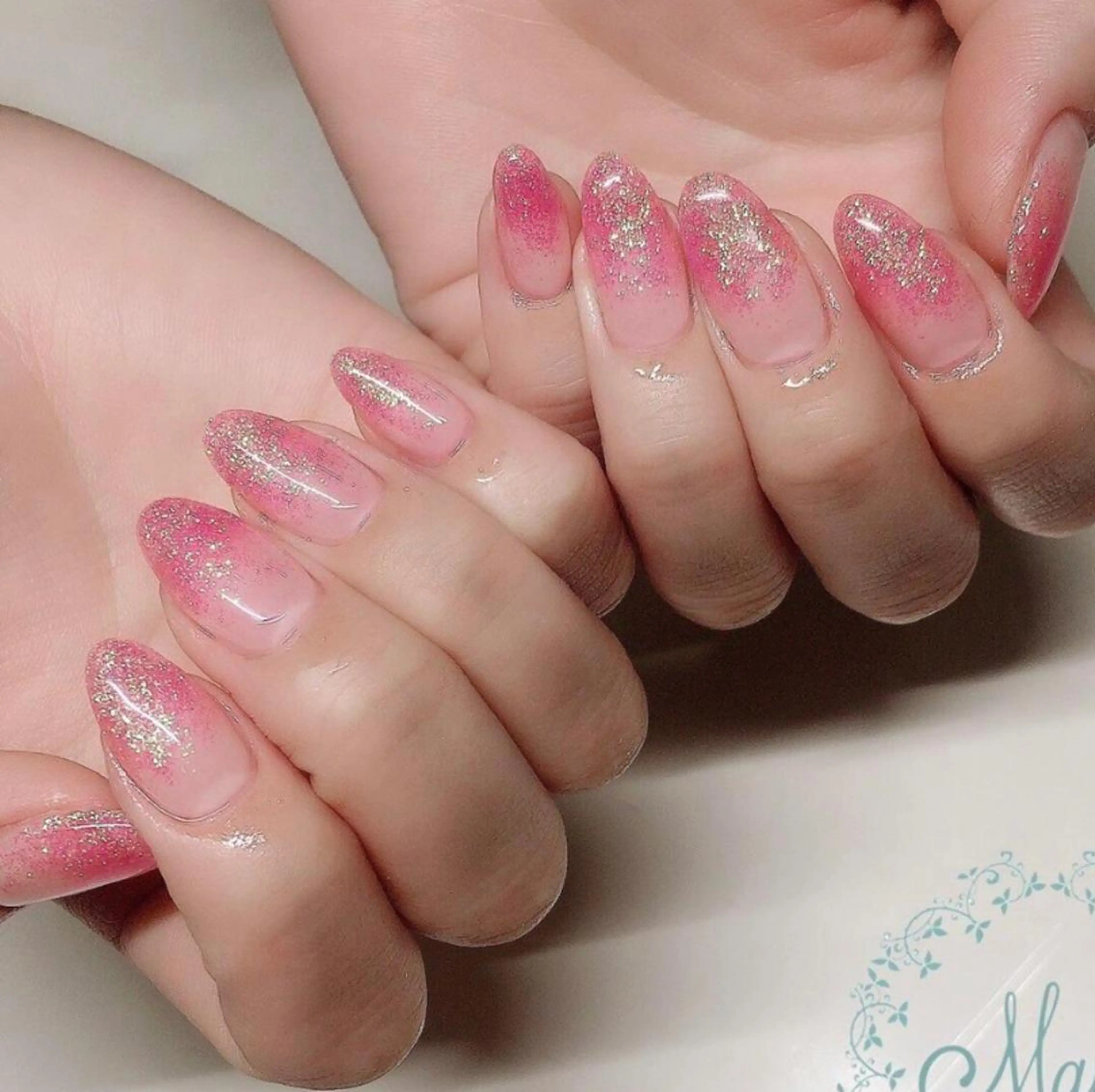 ネイル アートネイル 長さ出し グラデーション ラメ(グリッター) ラメグラデーション Y&Y Nail Salonのネイルデザイン
