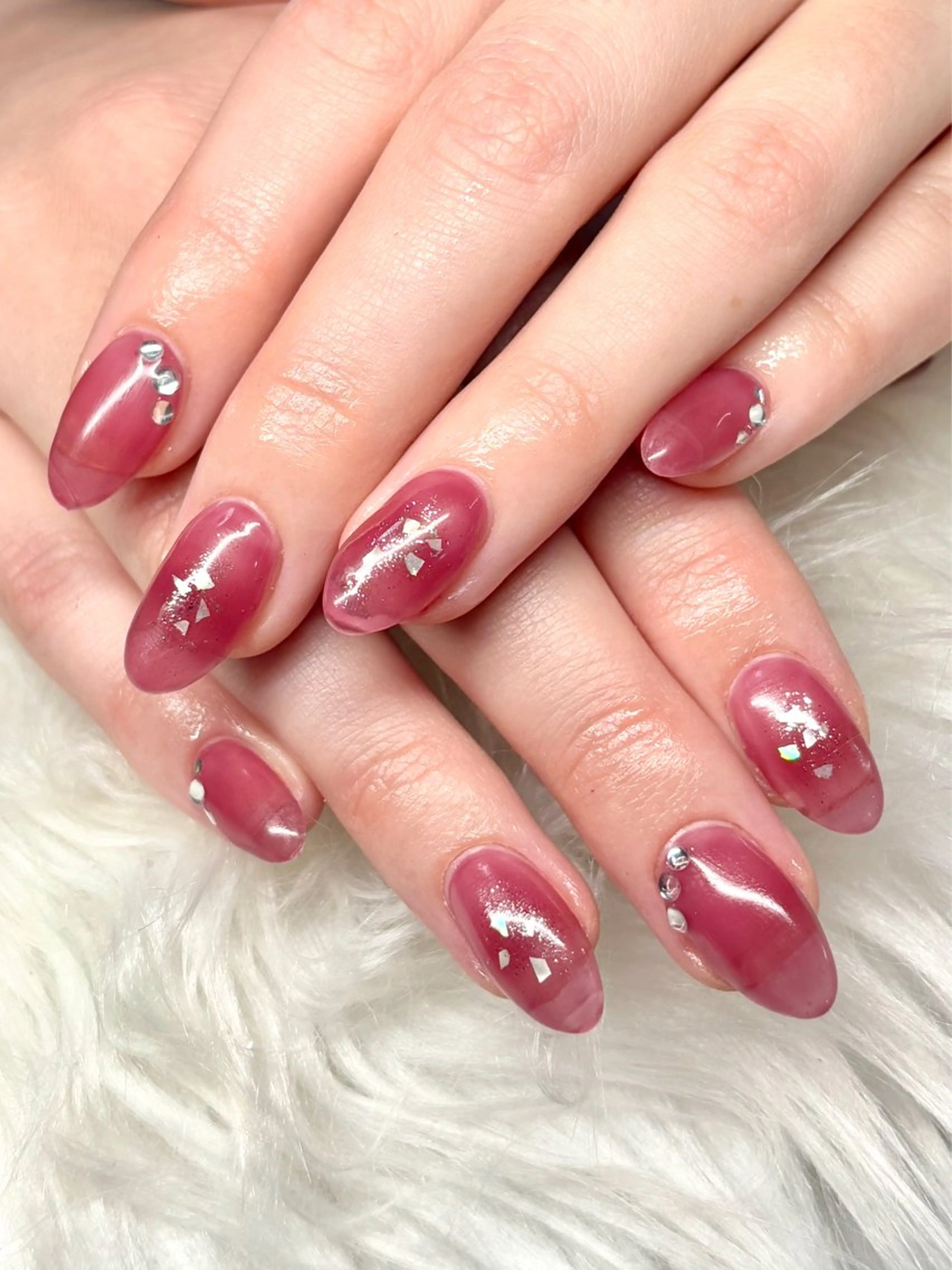 ネイル ハンドネイル HEAVEN BEAUTY  & NAIL SALON所属・馬詰 にゅんのネイルデザイン