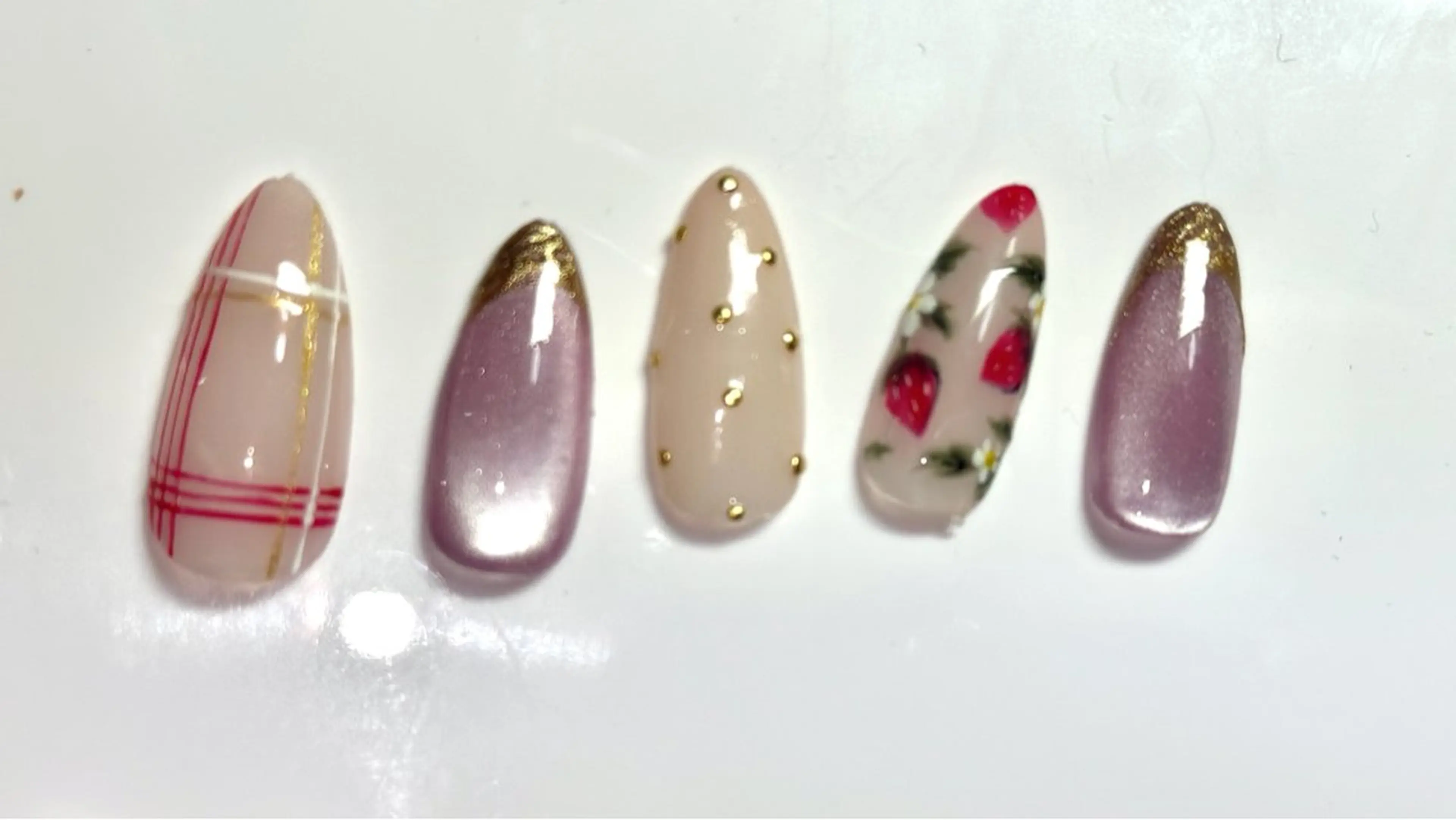 ネイル 春ネイル ネイルチップ Queenie nailのネイルデザイン