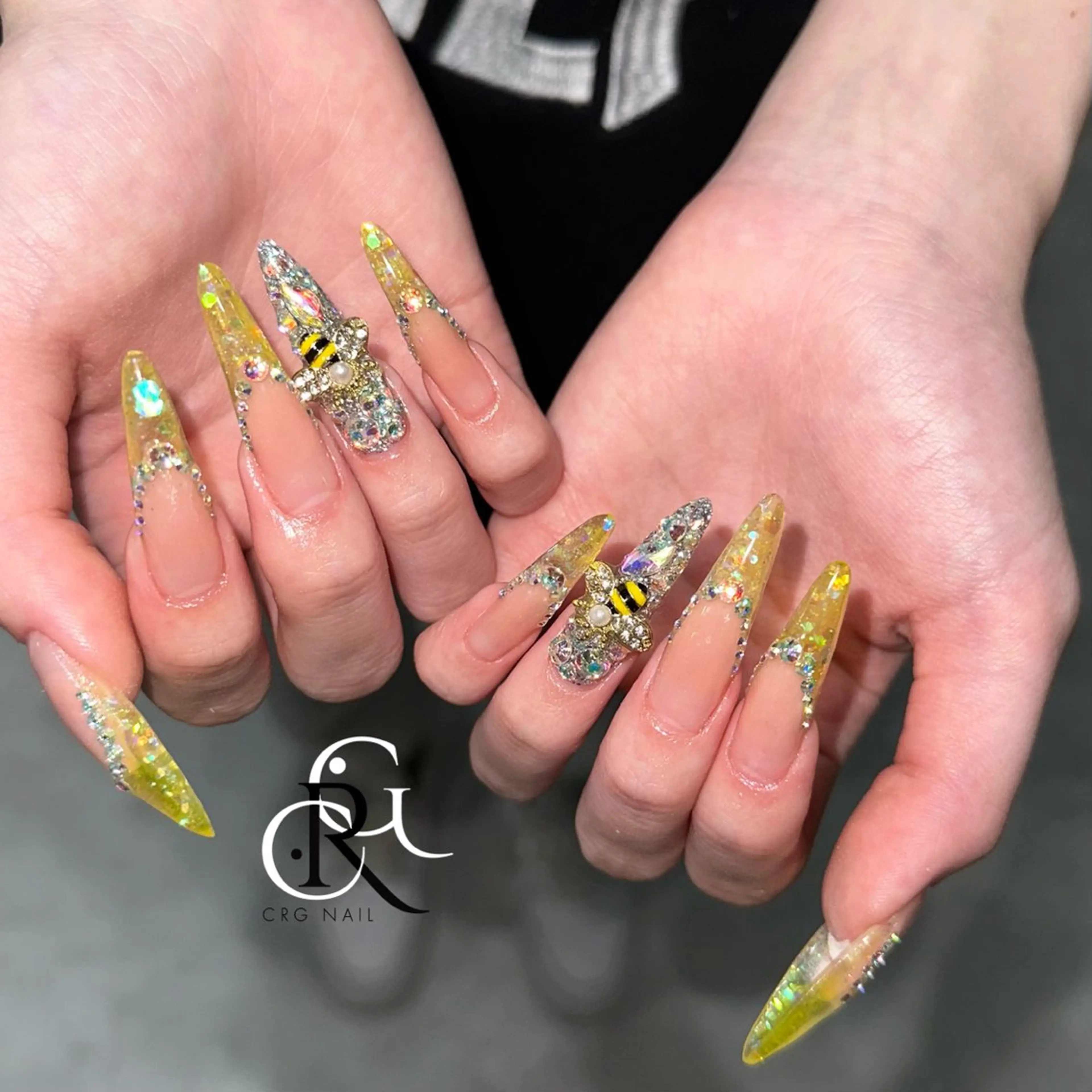 ネイル フレンチネイル ラメ(グリッター) 春ネイル 黄色 ハンドネイル CRGNAIL TOKOのネイルデザイン