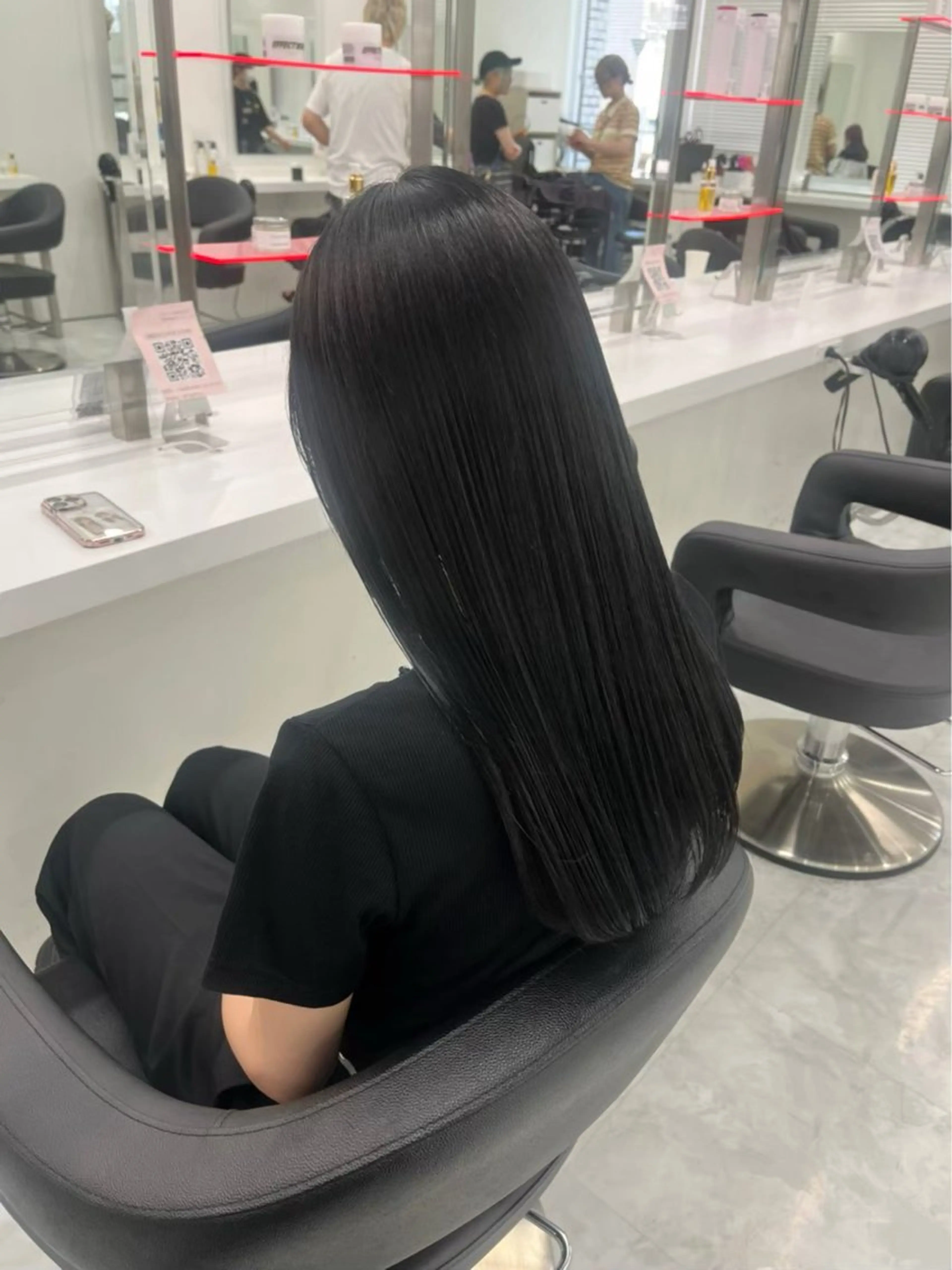 ロング カラー ヘアアレンジ 暗髪うる艶ヘア🫧 yumi🐈‍⬛🪽のヘアスタイル
