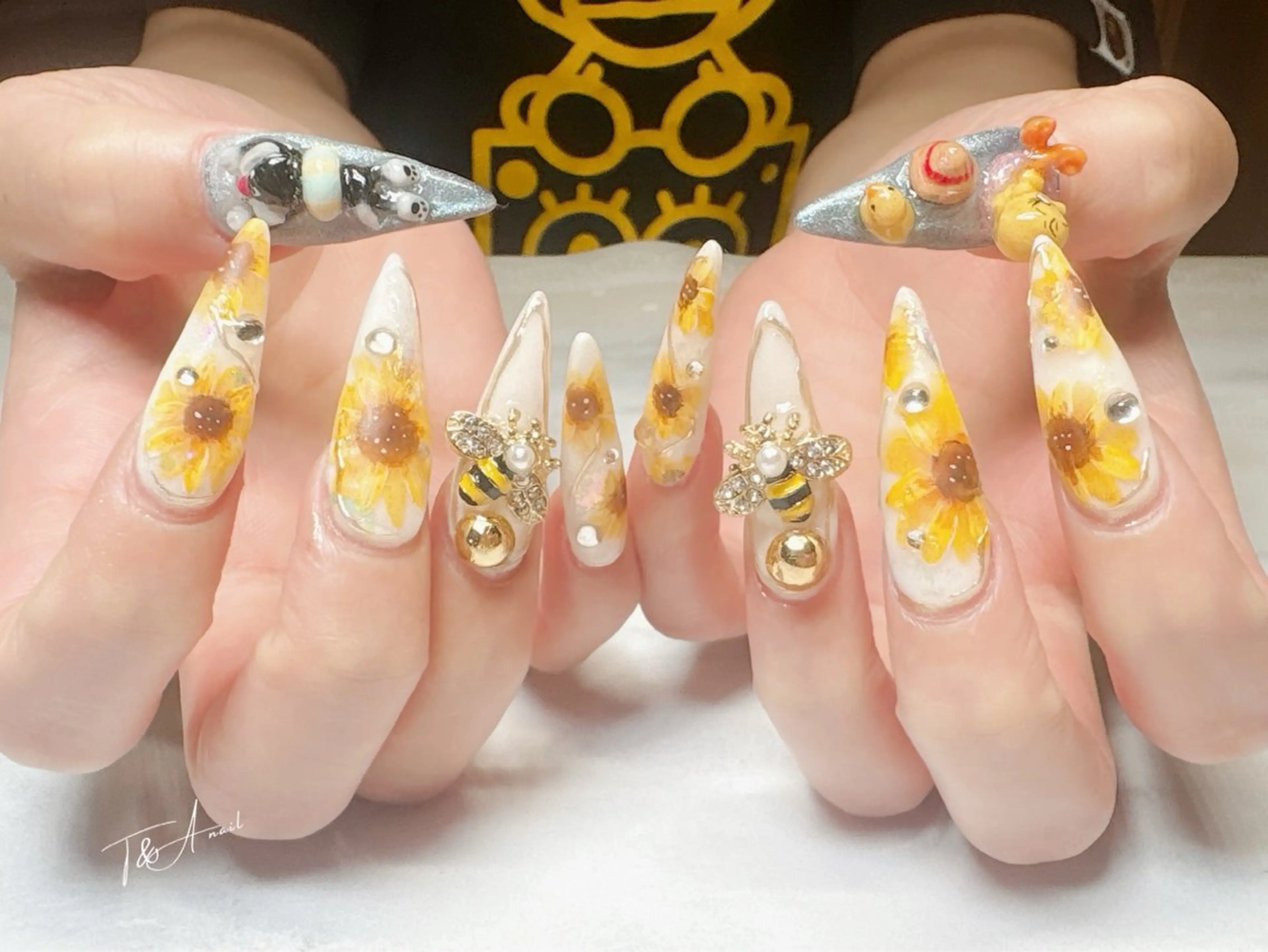 ネイル 長さ出し ジェルネイル ロングネイル マグネットネイル スカルプネイル ハンドネイル T&A nailのネイルデザイン