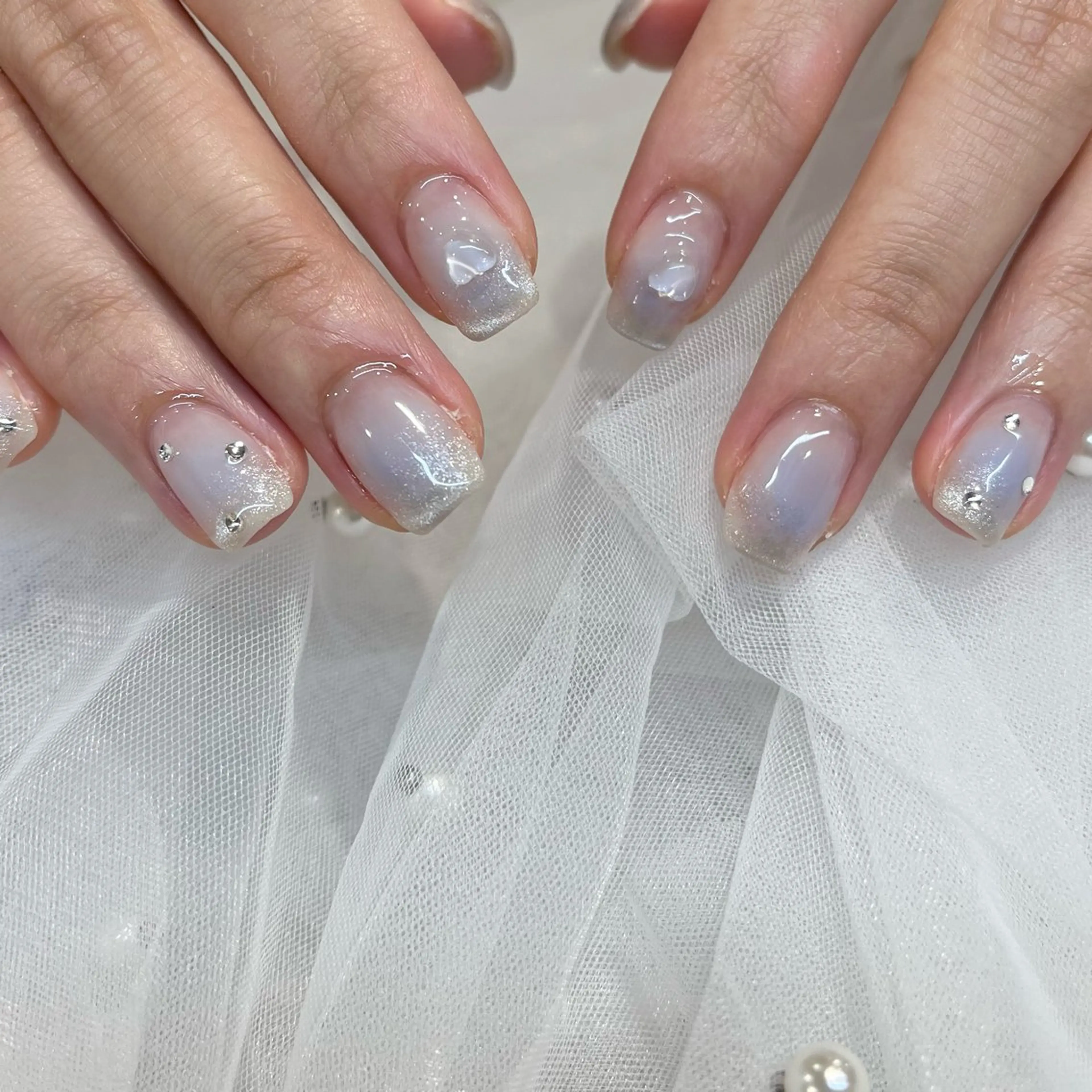 ネイル ハンドネイル 内田 里穂のネイルデザイン
