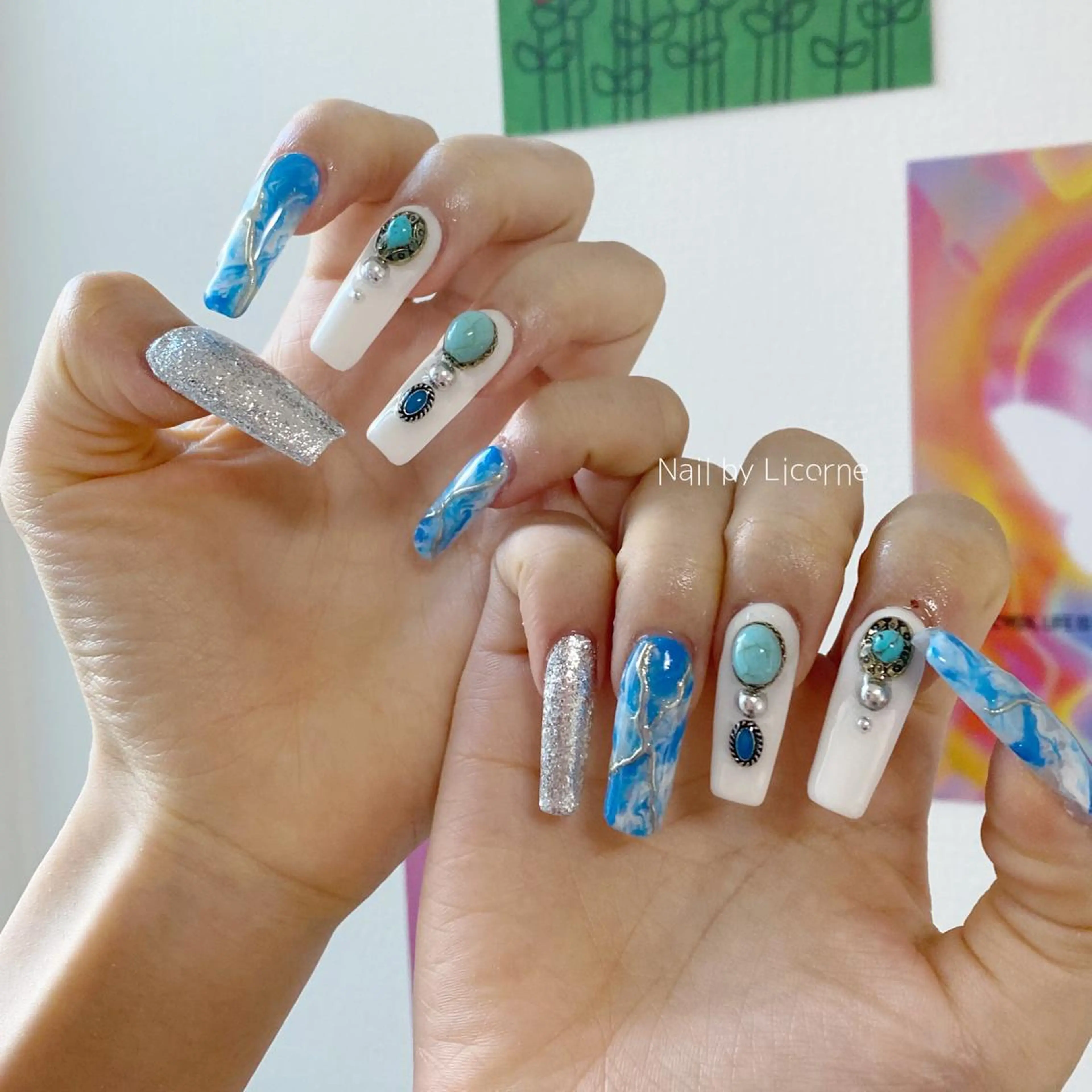 ネイル アートネイル オーロラネイル フレンチネイル 氷ネイル・うるうるネイル マグネットネイル Nail by Licorneのネイルデザイン