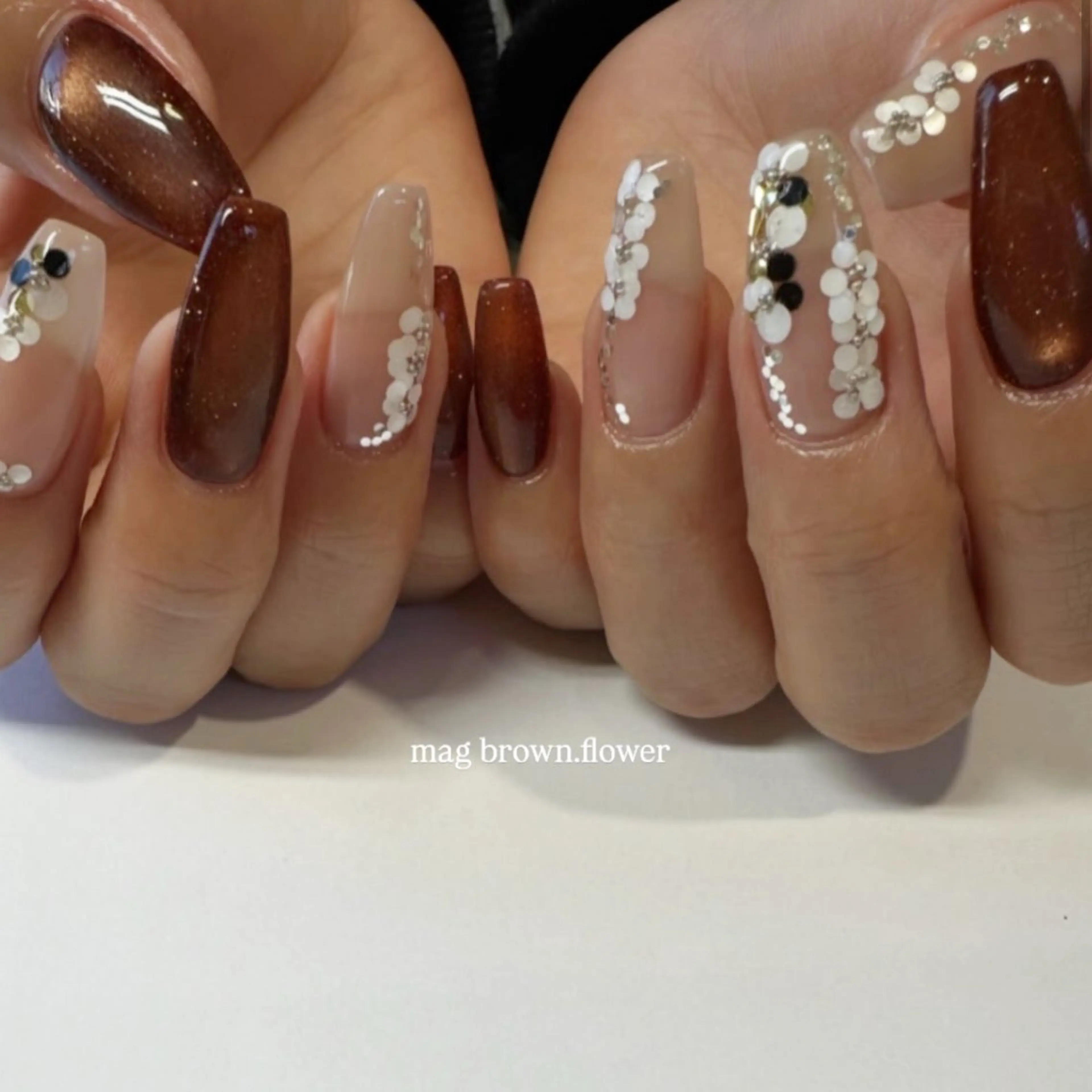 ネイル ハンドネイル 佐藤 穂乃香のネイルデザイン