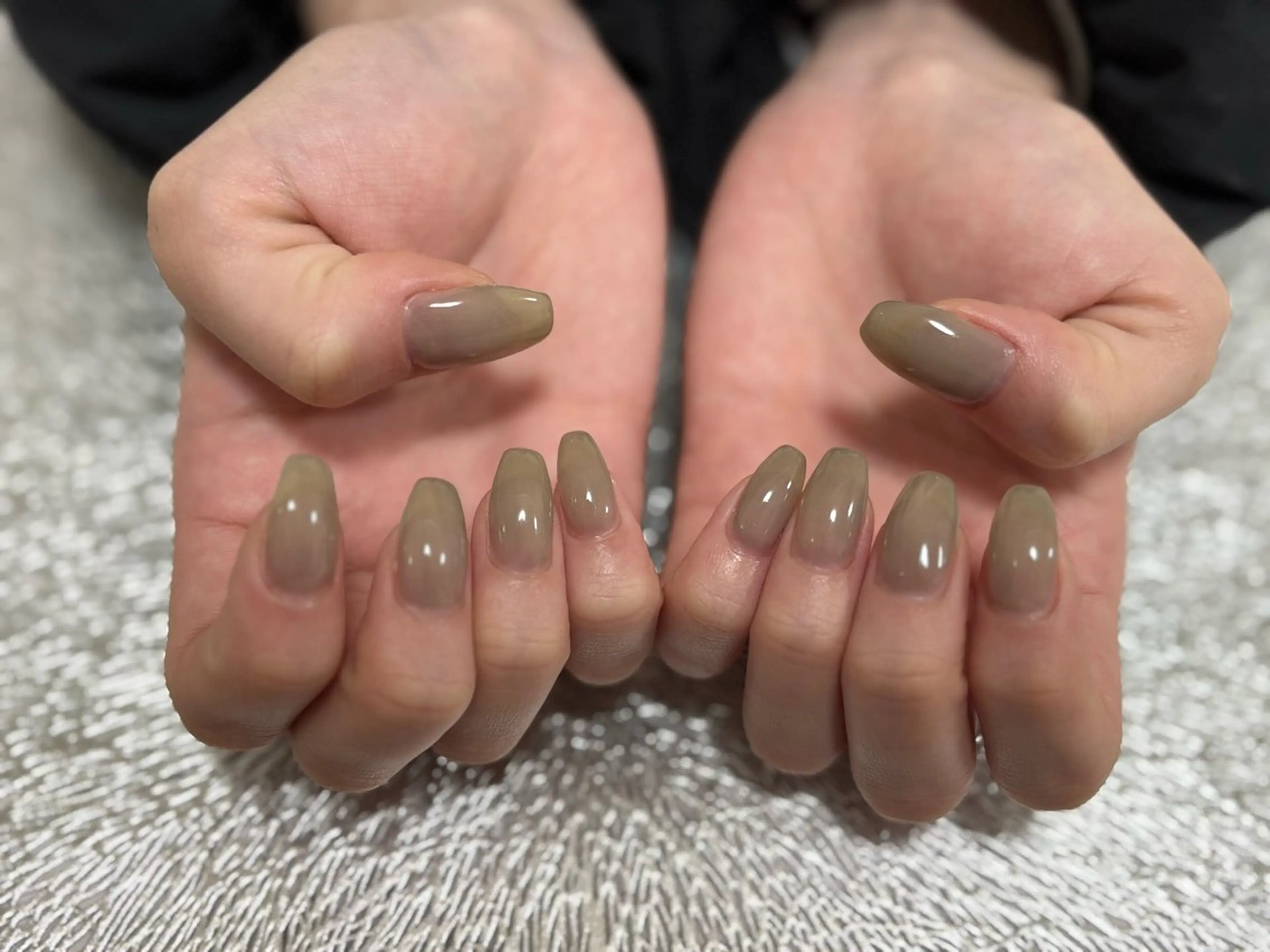 ネイル ラメ(グリッター) 持ち込み スクエアネイル ワンホンネイル 冬ネイル ハンドネイル ハンドケア ♡Bivi♡自爪に 優しいネイルサロンのネイルデザイン