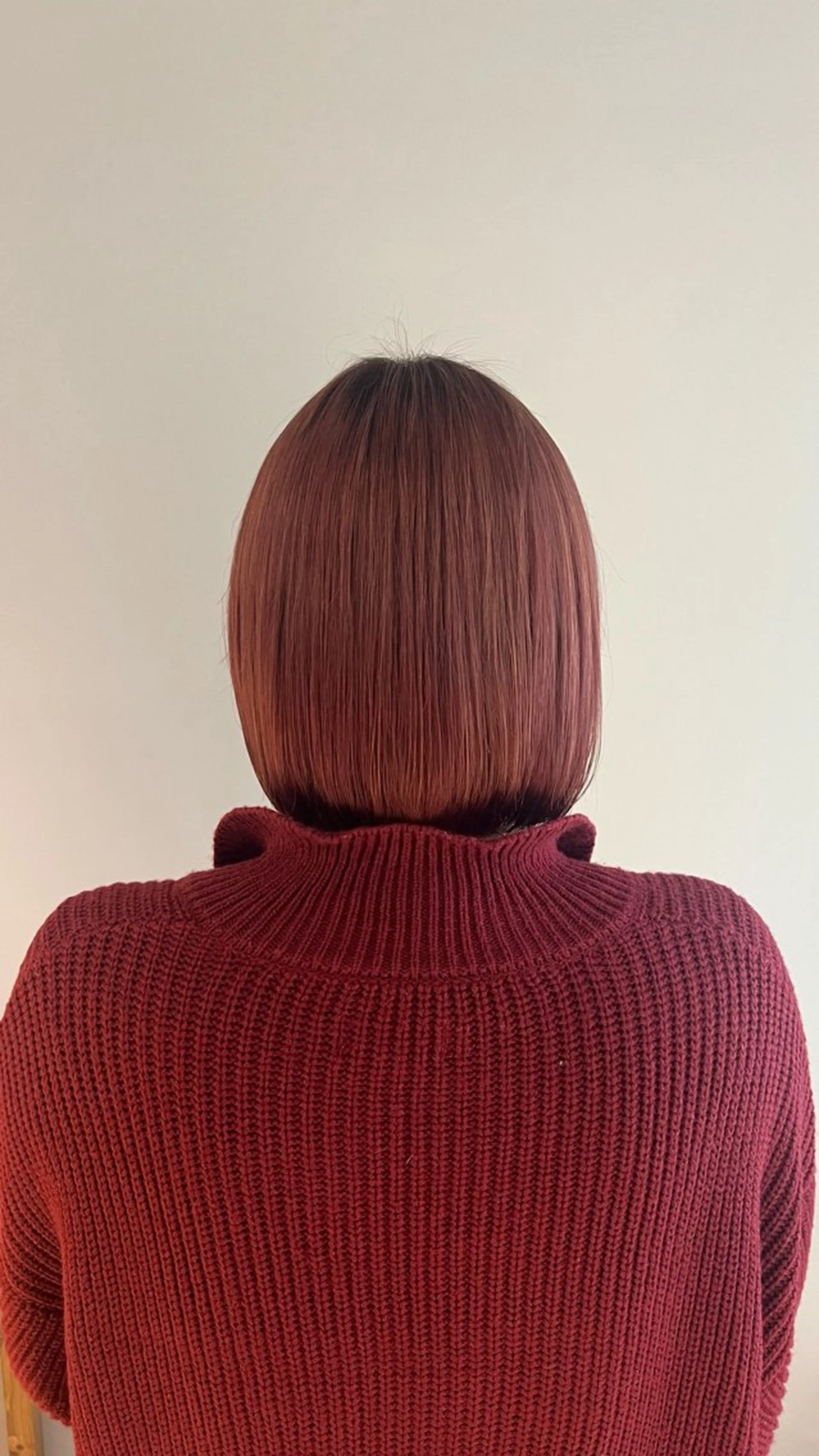 ミディアム カラー One momokaのヘアスタイル