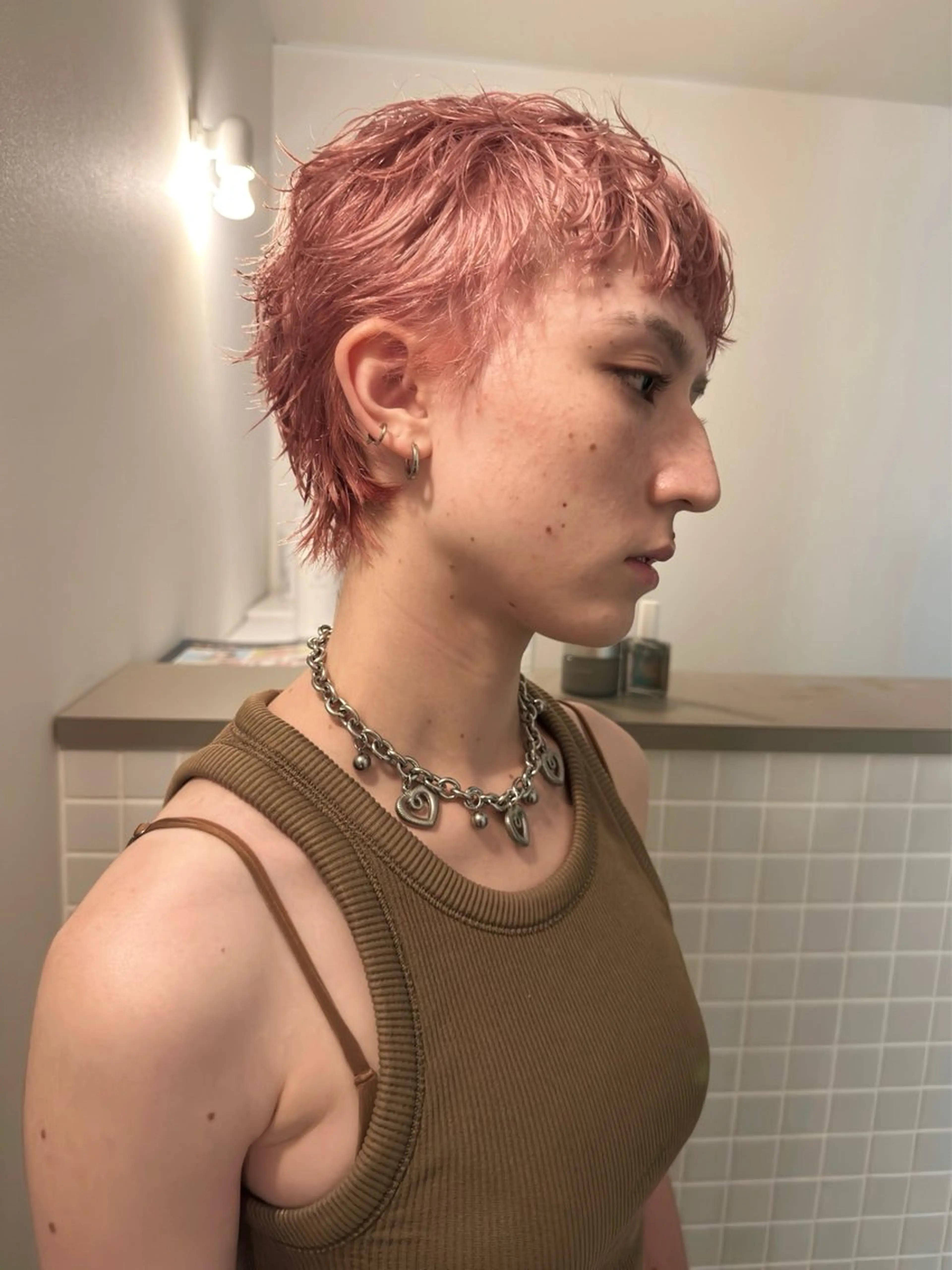 ショート カラー ピンクカラー カット トリートメント ブリーチ/似合わせ Kaito🦕/栄のヘアスタイル