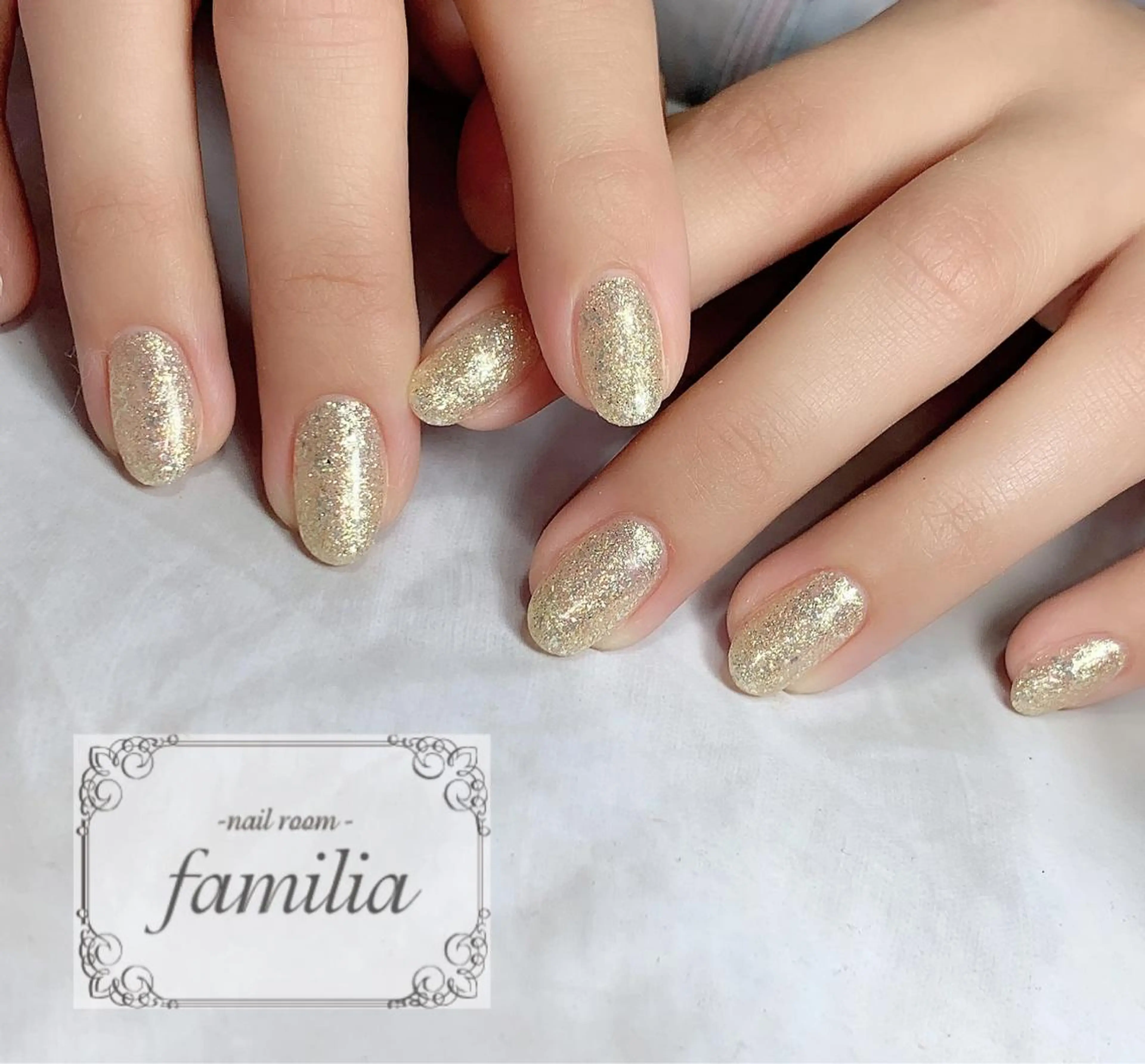 ネイル ハンドネイル -nailroom- familiaのネイルデザイン