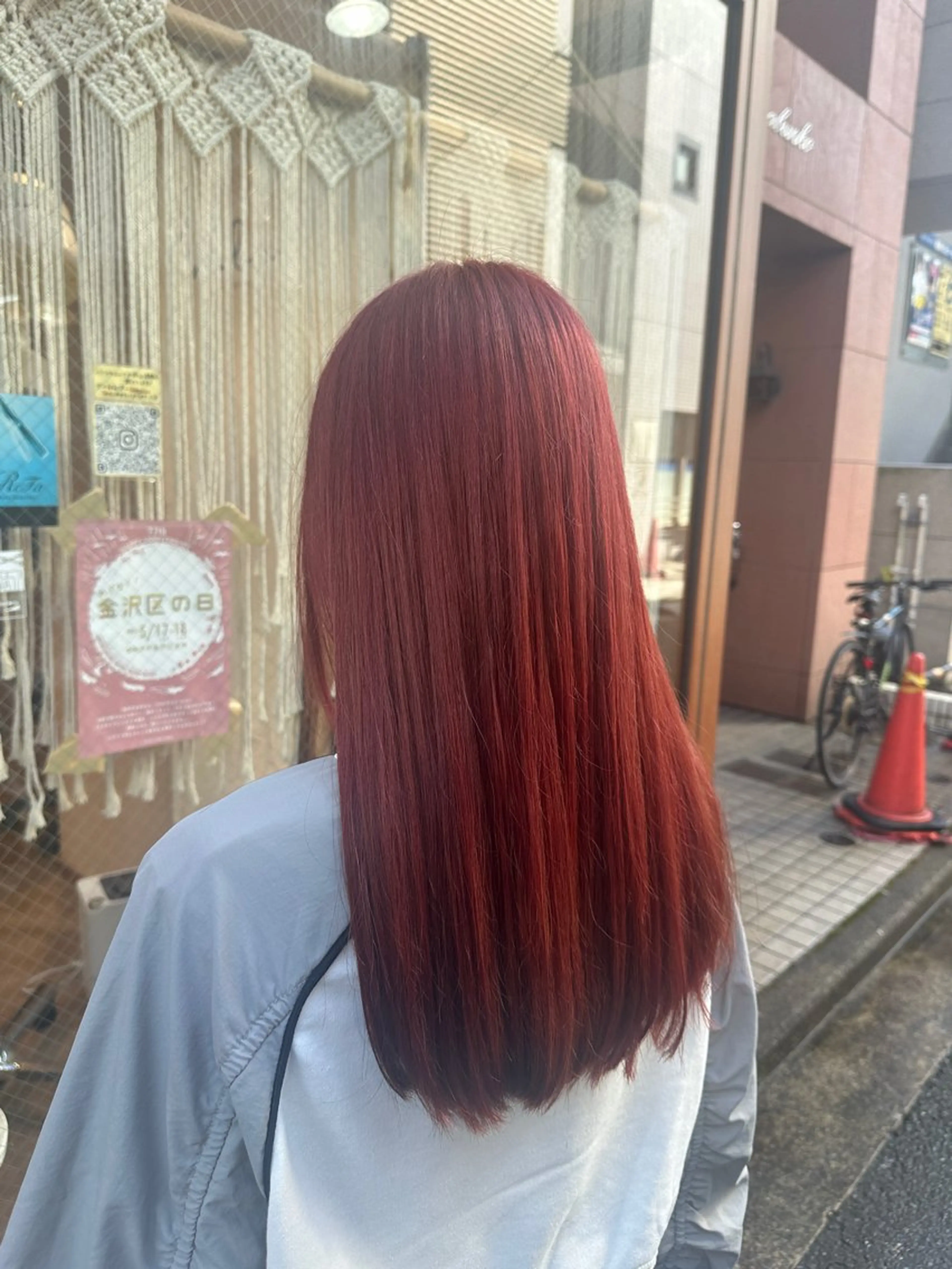 ロング カラー ブリーチ レッドカラー カット ヘアカラー なずな 🧚のヘアスタイル
