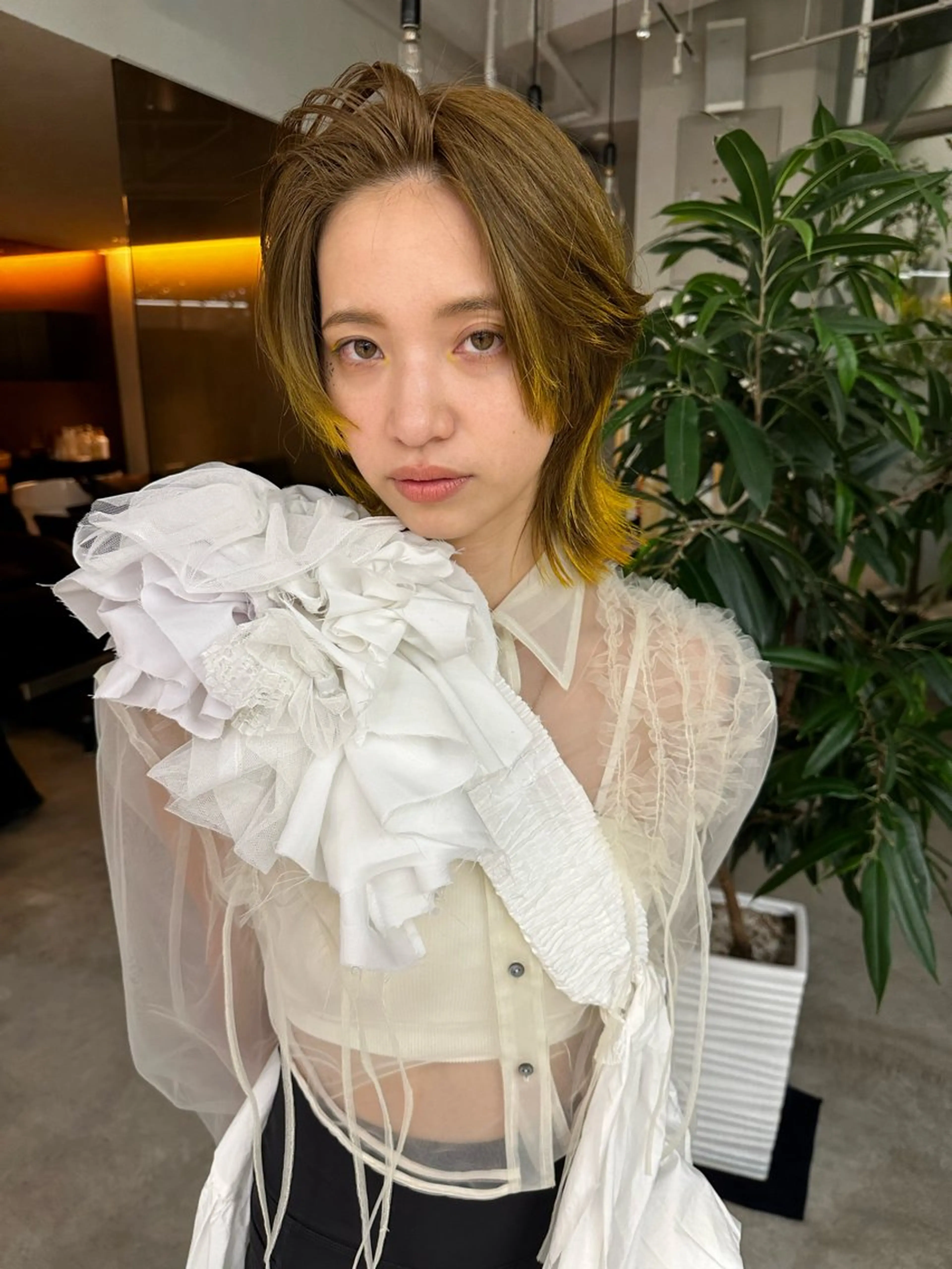 カラー ベージュカラー デザインカラー グラデーションカラー イエローカラー ショートカット/入江 菜奈¥0のヘアスタイル