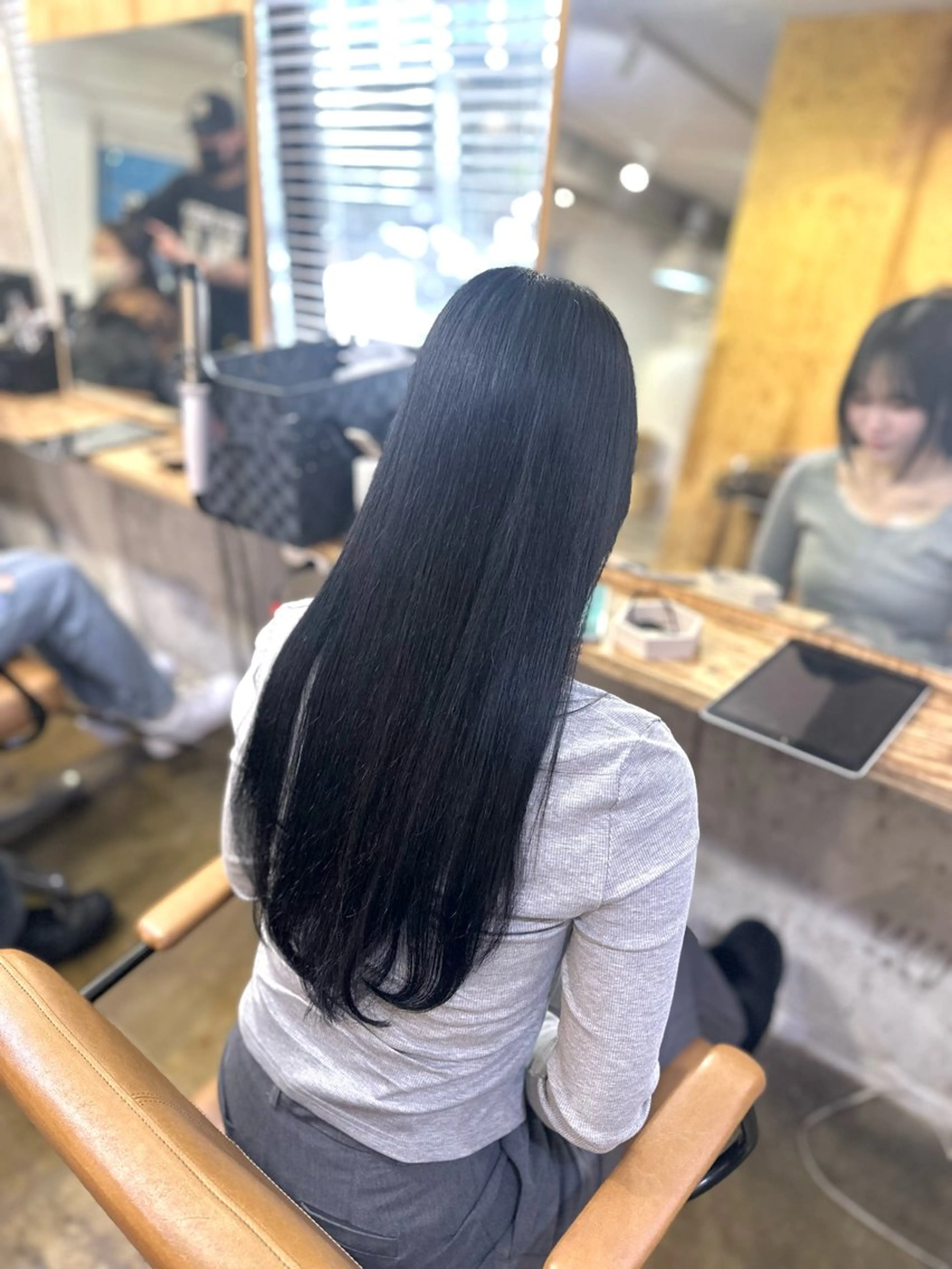 ロング カラー ヘアカラー ︎︎カイ ミズキ 🐰𝜗𝜚のヘアスタイル