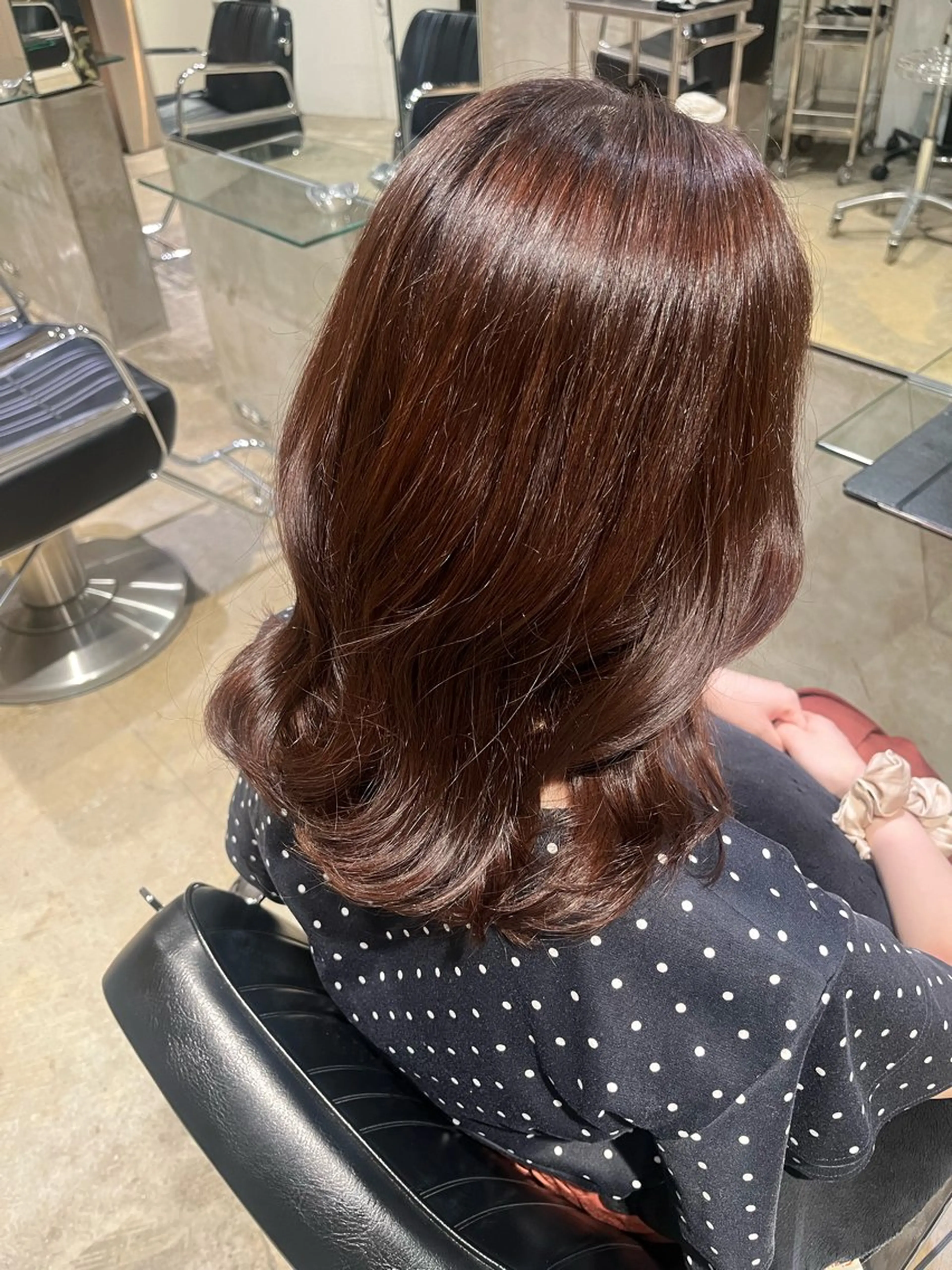 ミディアム カラー 長野 美沙のヘアスタイル