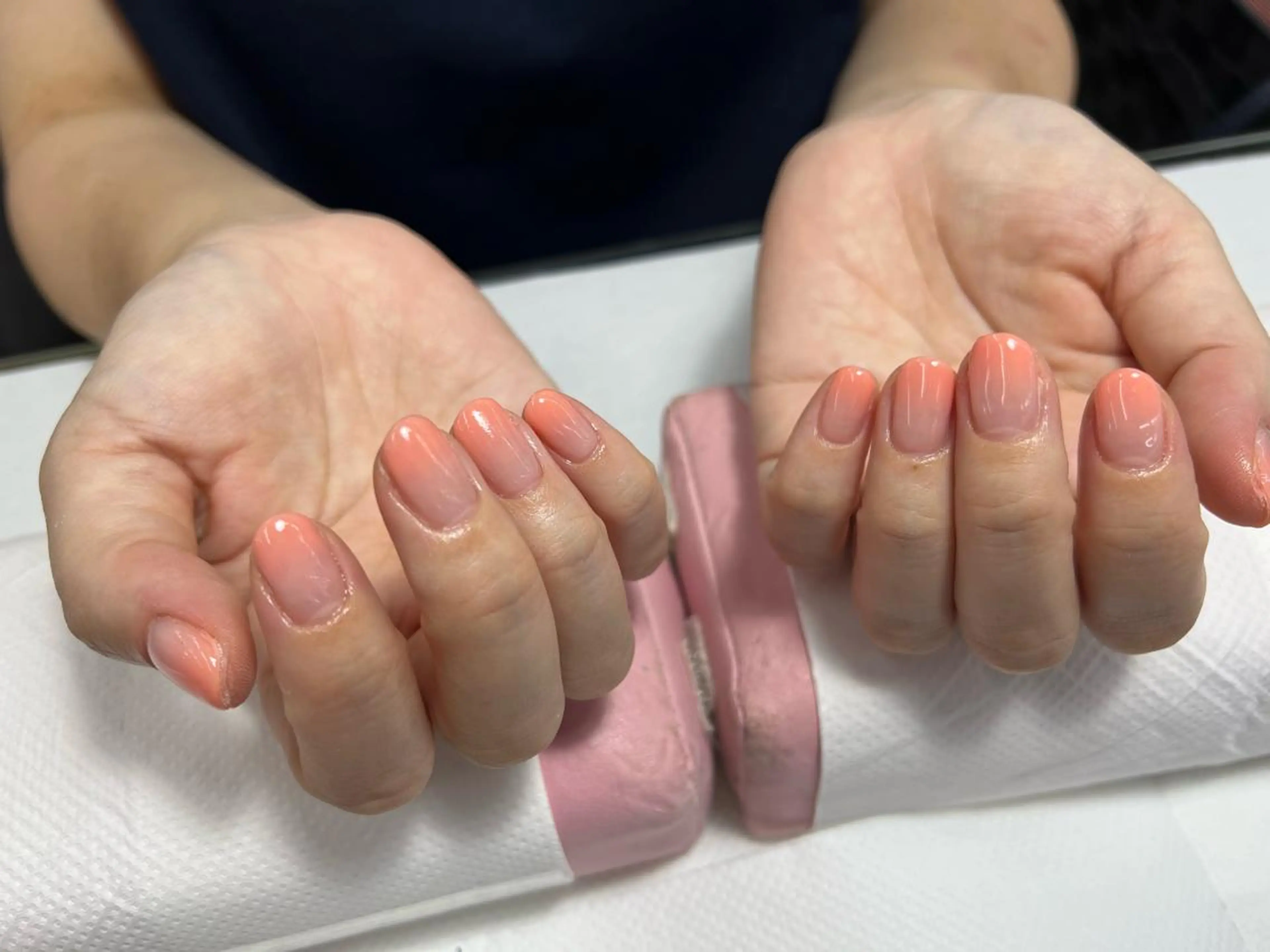 ネイル グラデーション ワンカラーネイル オレンジ ピンク 【MAXKELLY】 Shiotaのネイルデザイン