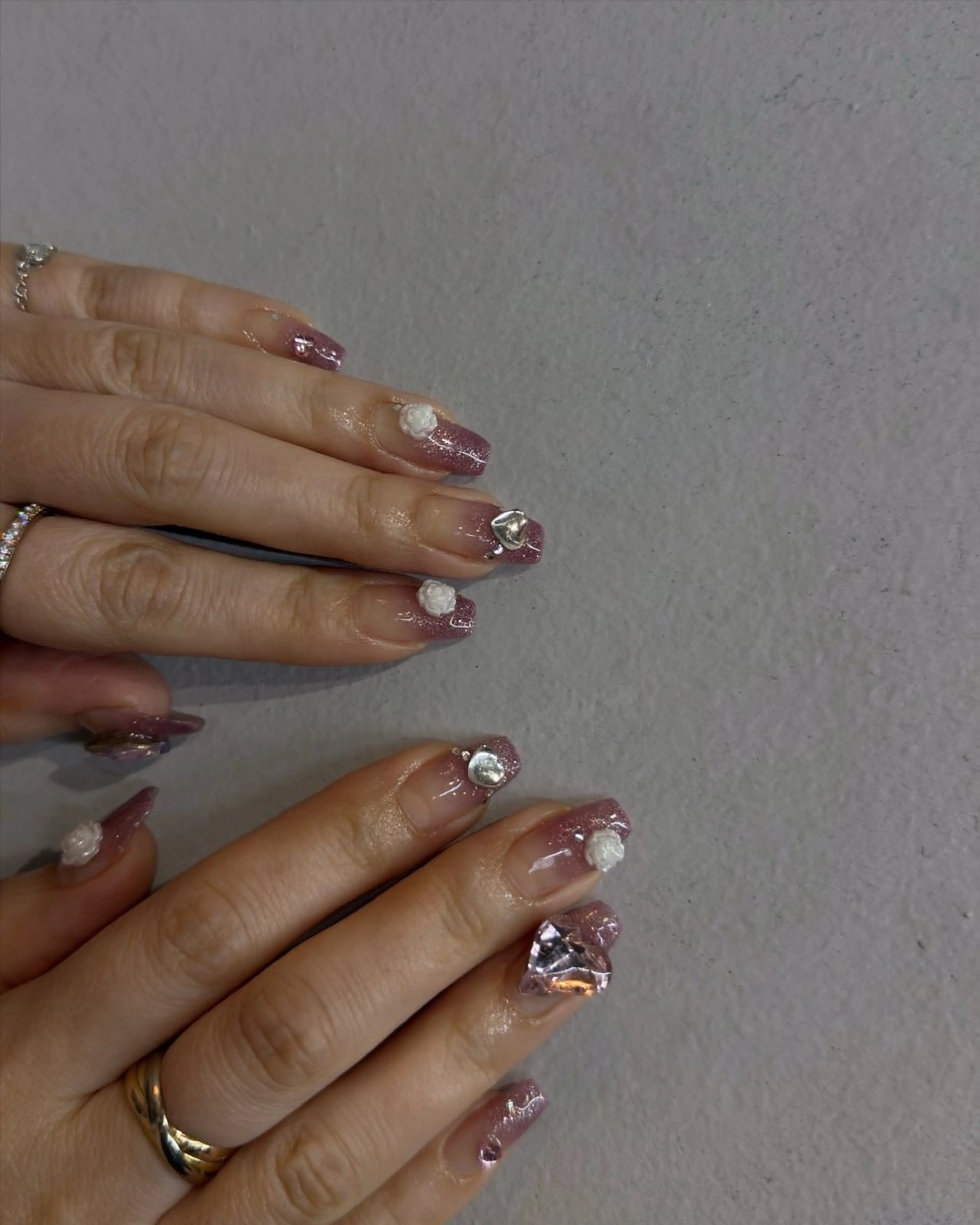 ネイル ハンドネイル nalu🐚 京橋｜Rommyのネイルデザイン