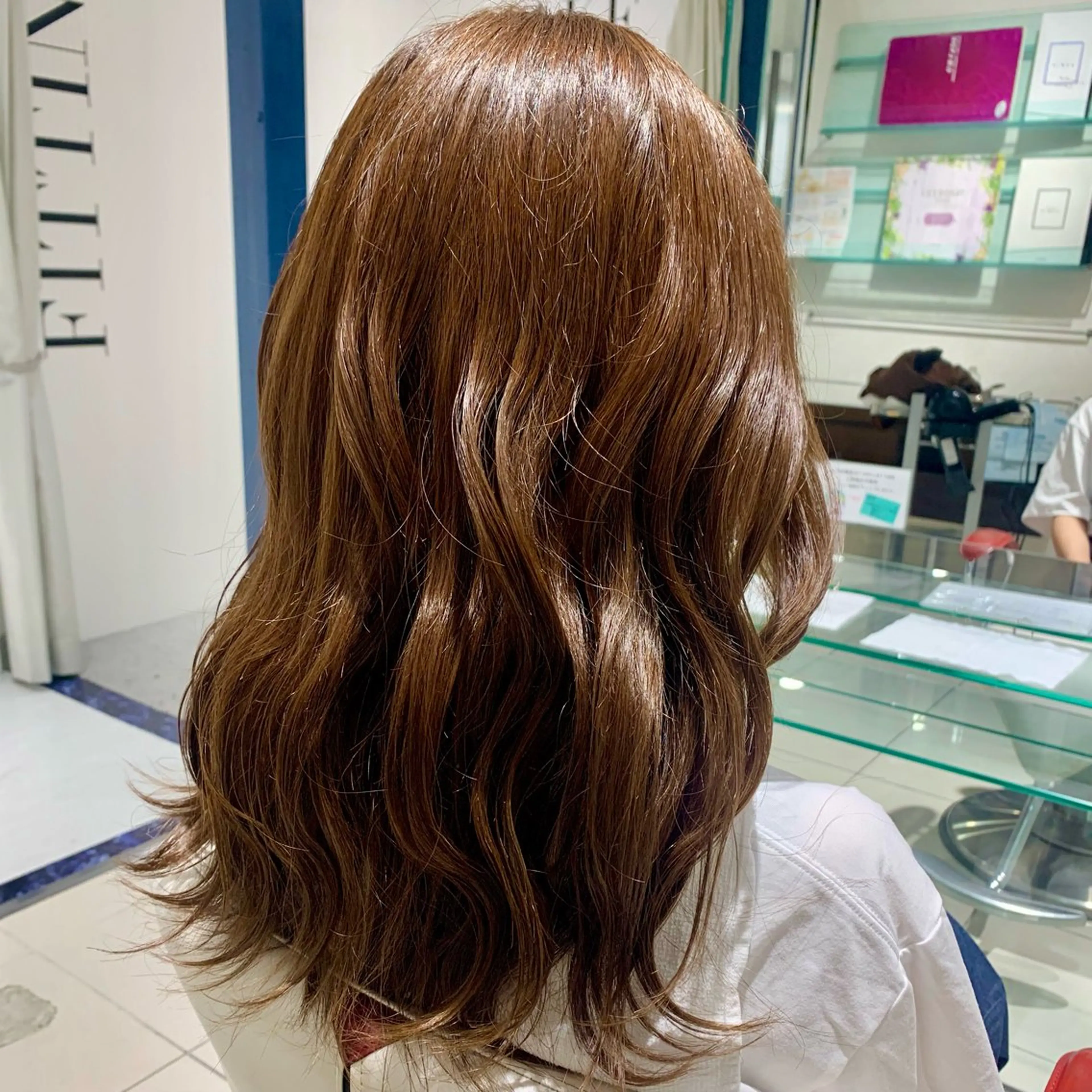 カラー ベージュカラー ブリーチ ブリーチなしカラー オリーブベージュ ヘアカラー トリートメント あおう あすかのヘアスタイル