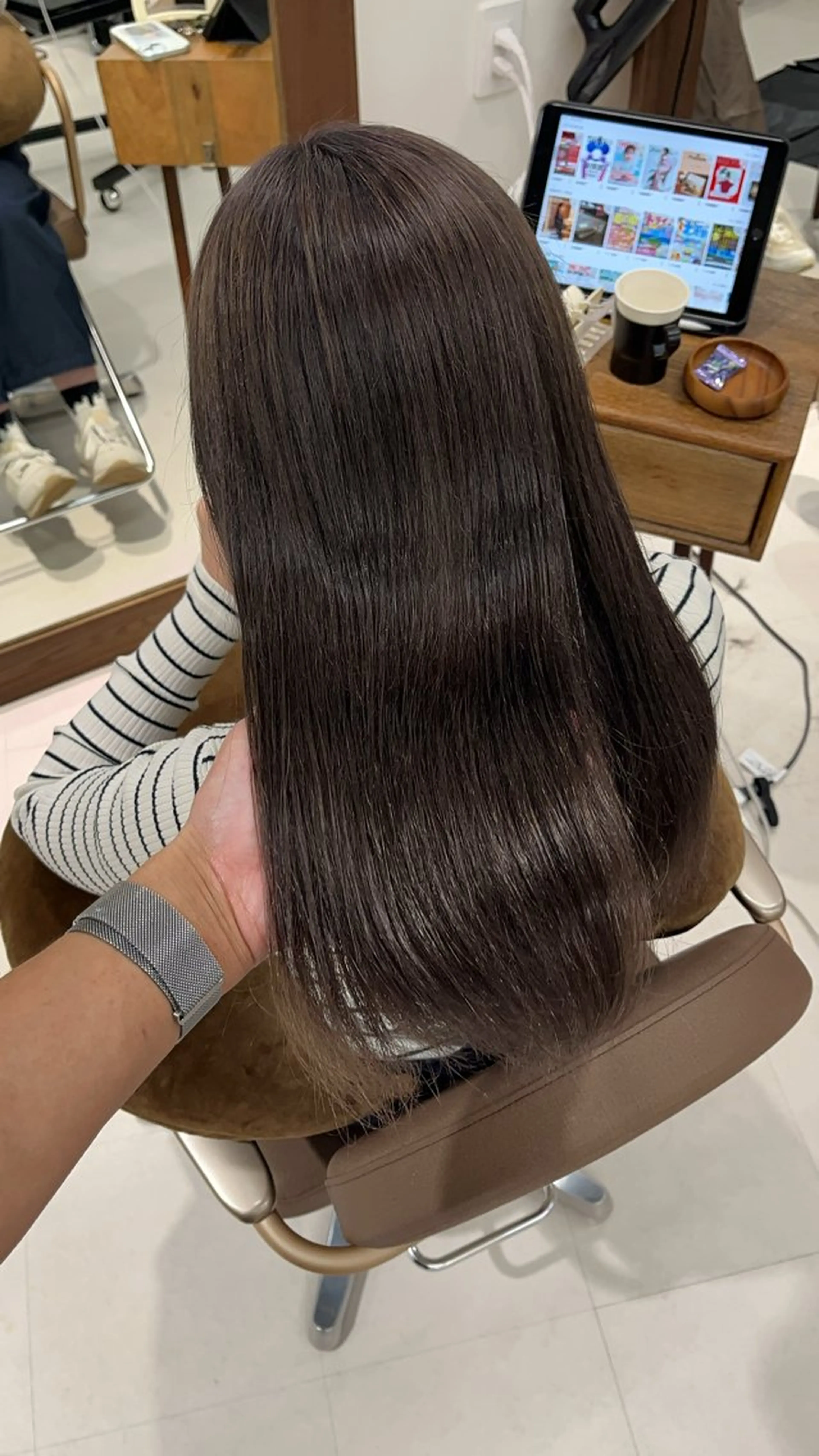 セミロング パーマ 髪質改善 縮毛矯正 トリートメント 酸性ストレート ストレートパーマ 縮毛矯正 髪質改善・酸性・ ストレート　Maruのヘアスタイル