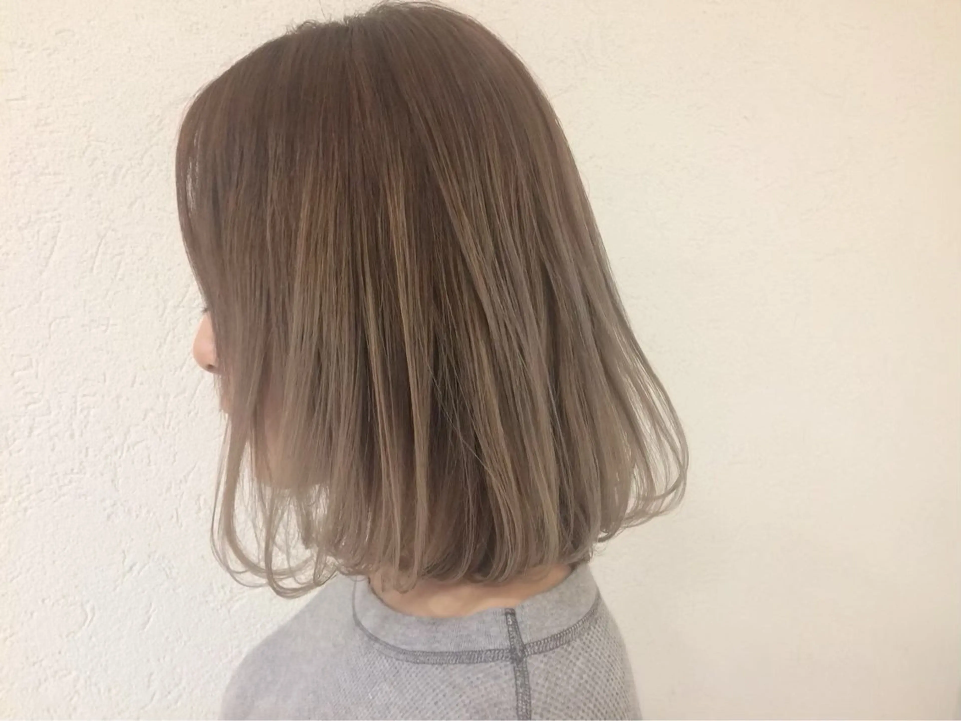 セミロング カット ヘアカラー シエル倉敷店所属・上野 陸のヘアスタイル
