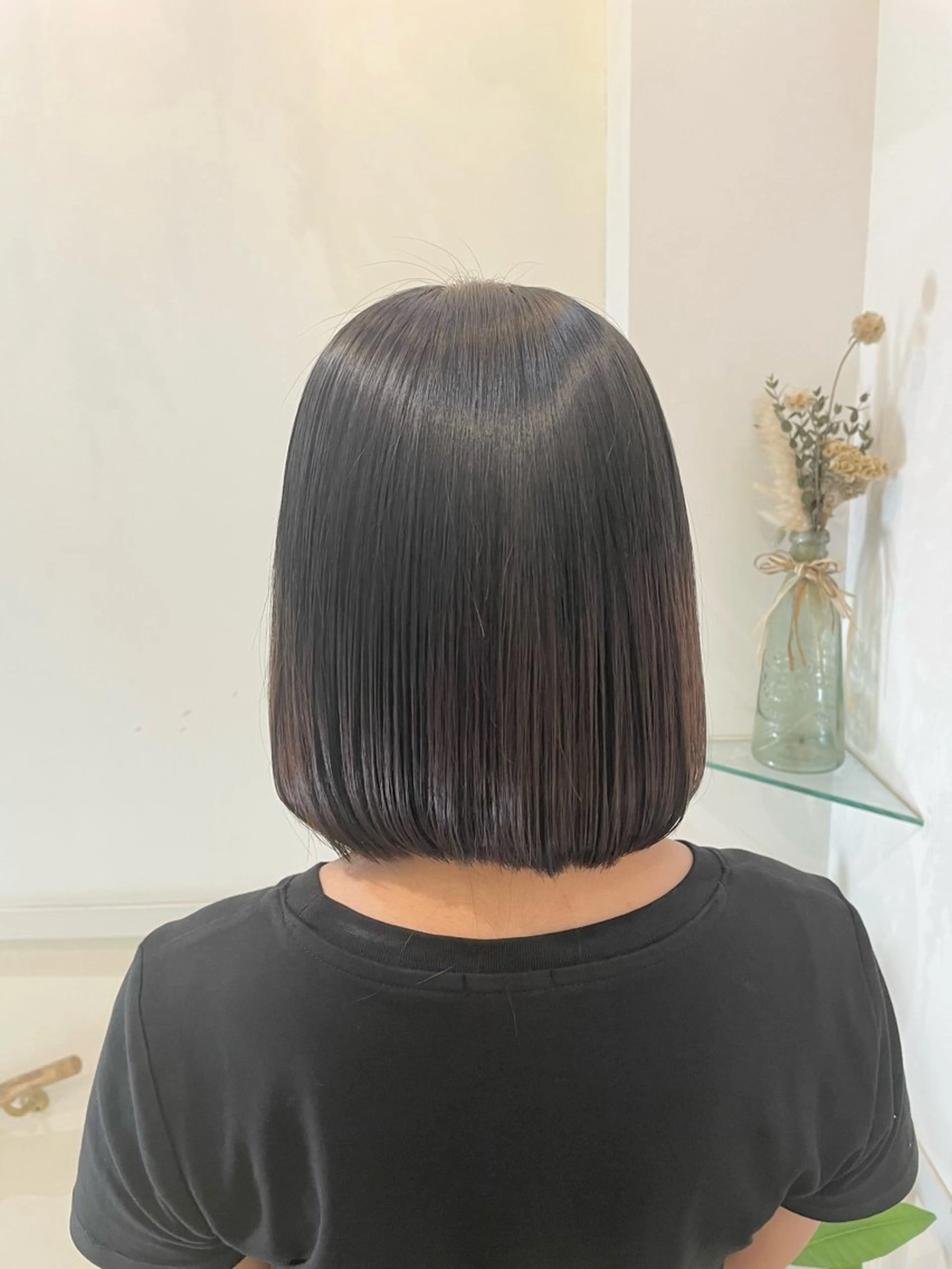 ショート カラー トリートメント ヘッドスパ 髪質改善カラー🤍 エクステ✨君島由実子のヘアスタイル