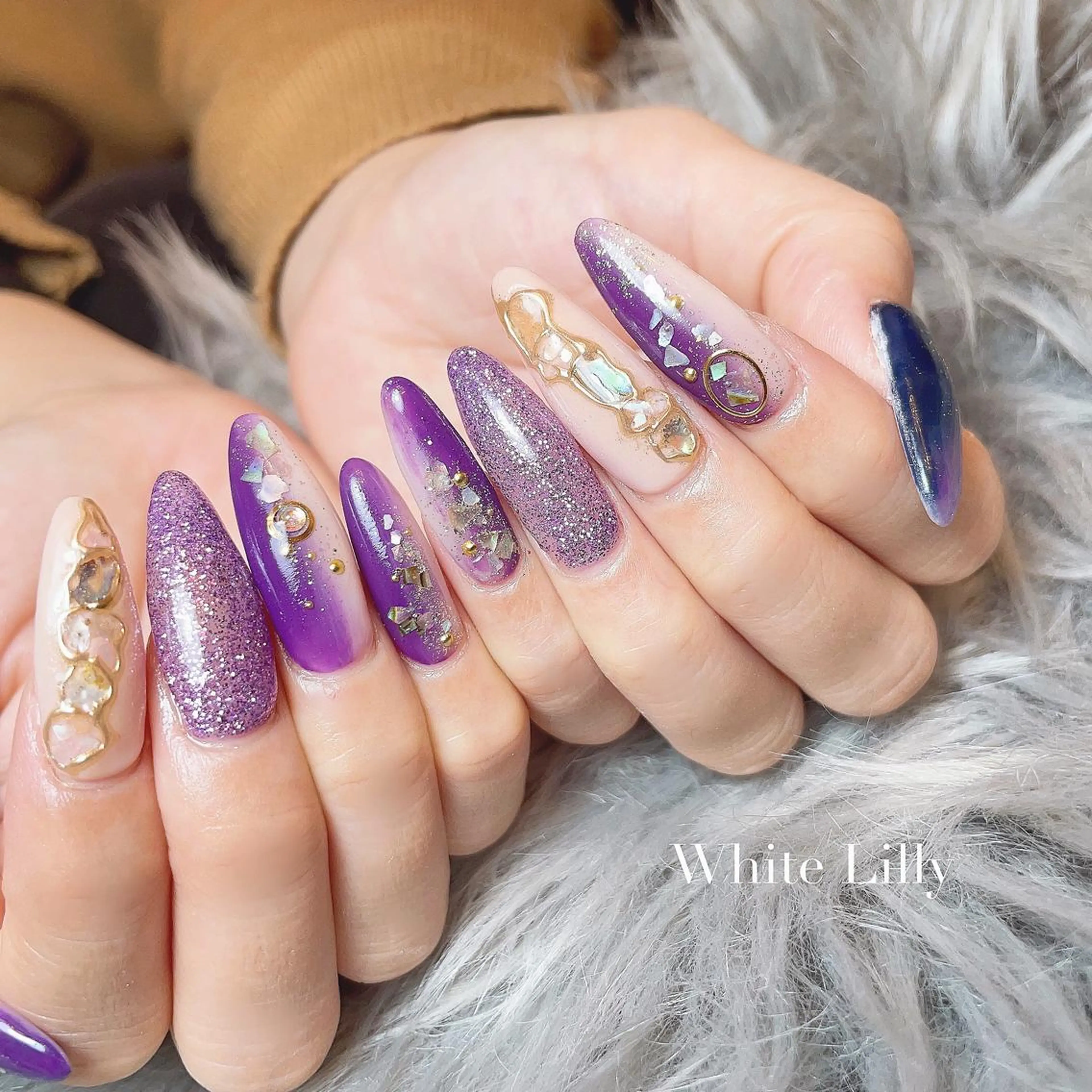 ネイル ハンドネイル White lily所属・牧田 雅世のネイルデザイン
