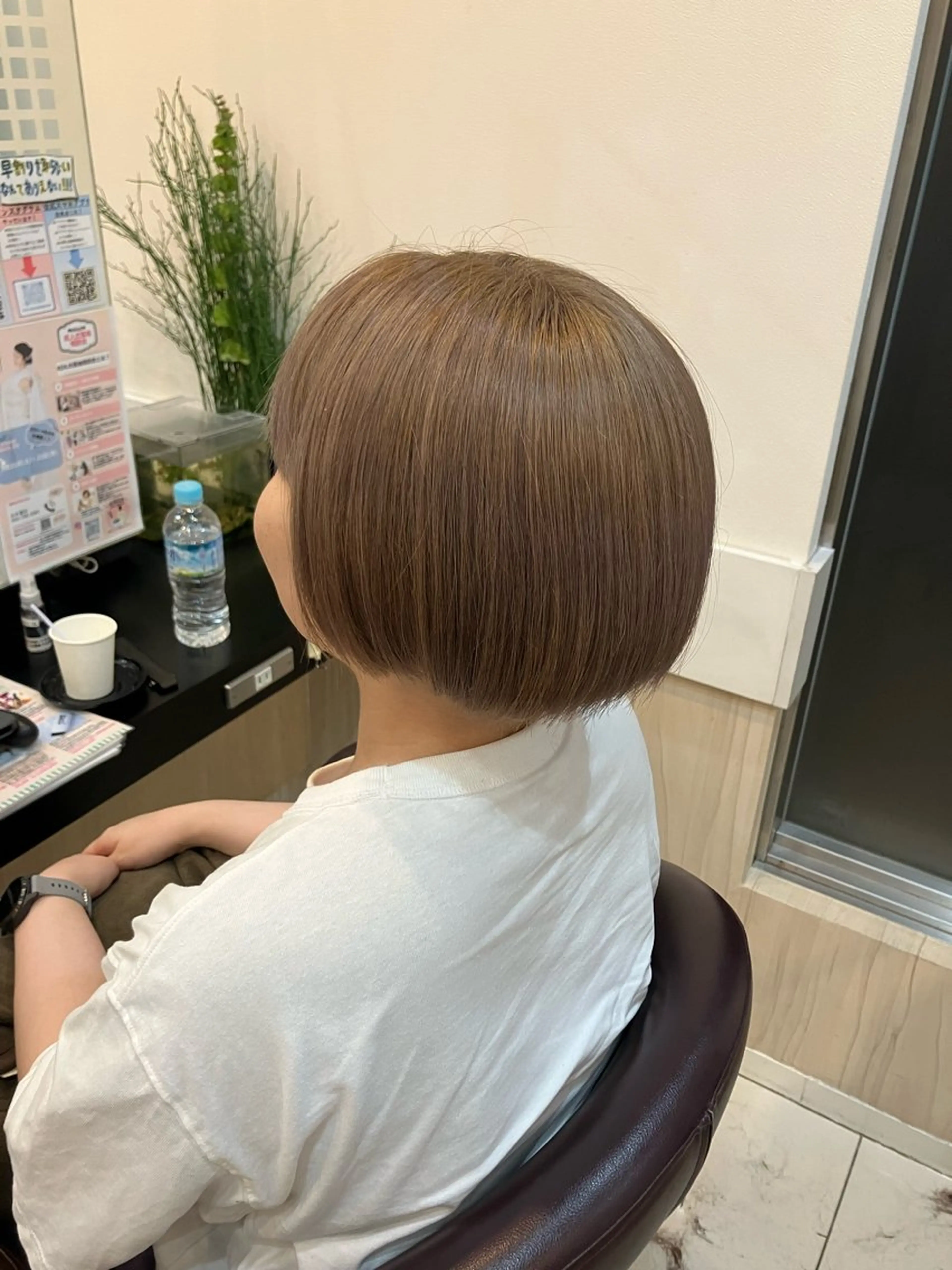 ショート ヘアカラー yukari 艶髪ヘアのヘアスタイル