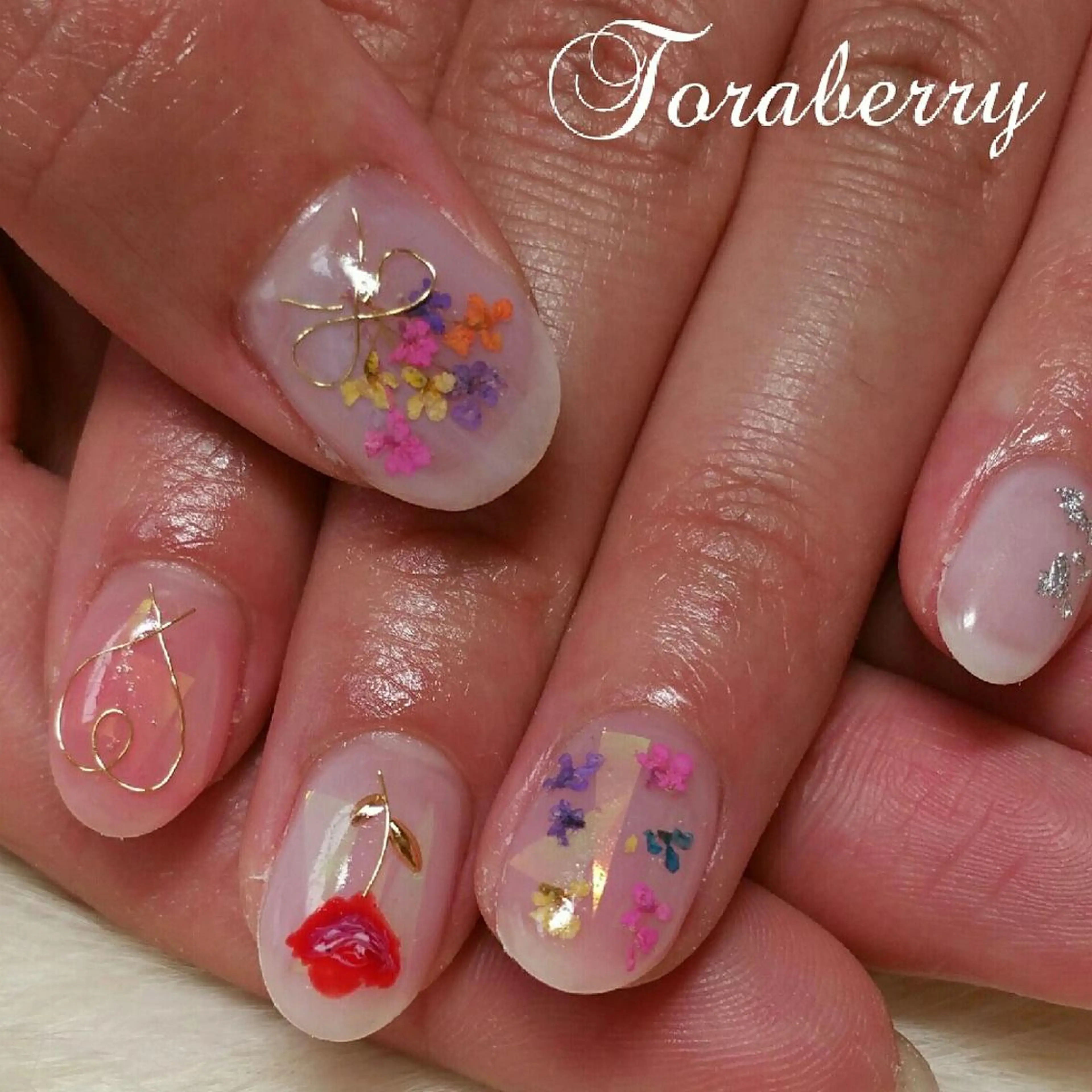 ネイル ハンドネイル ネイリスト なつみのネイルデザイン