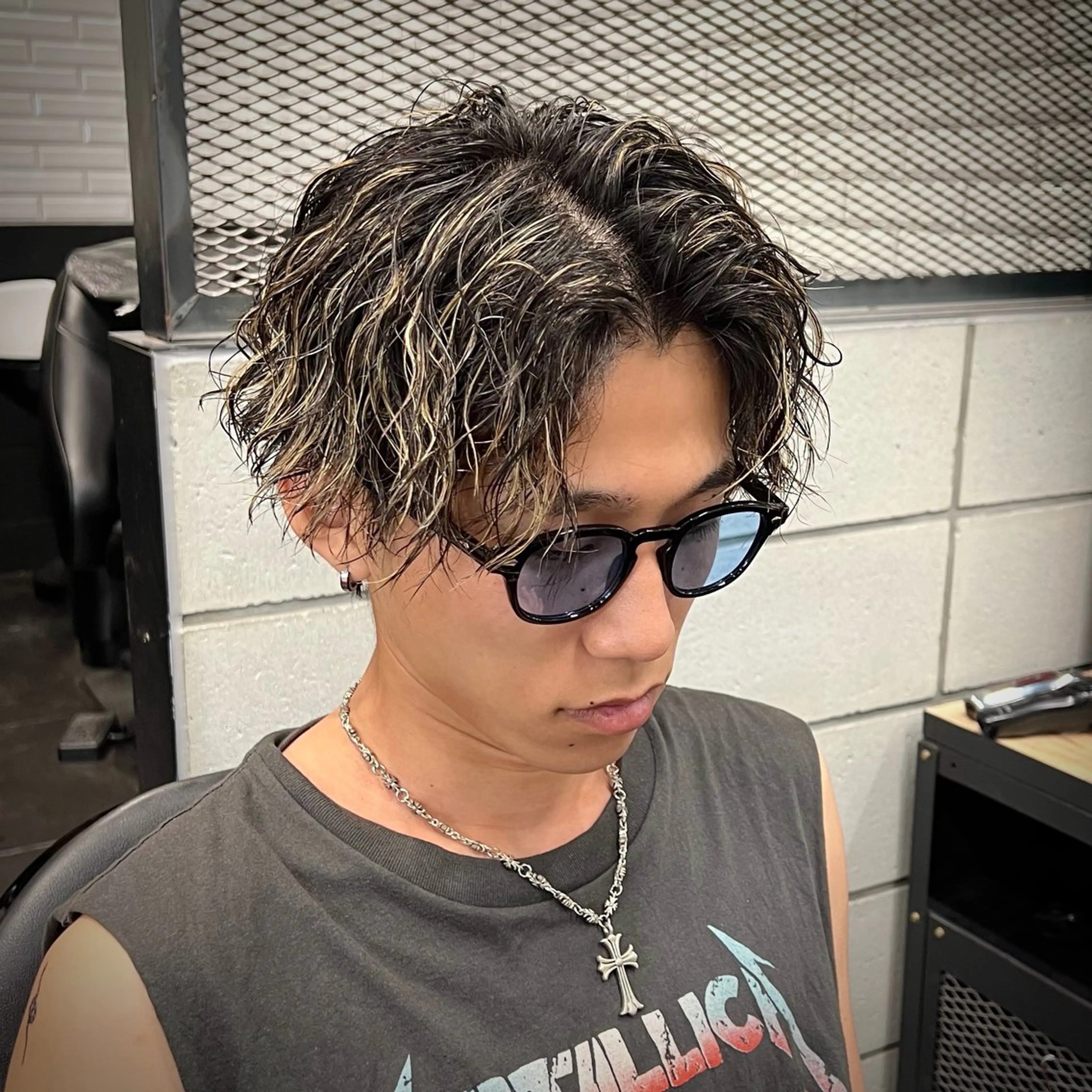 メンズ メンズメッシュ メンズパーマ カット ヘアカラー パーマ トリートメント メンズ特化/パーマ/ ハイライト/竜成のヘアスタイル