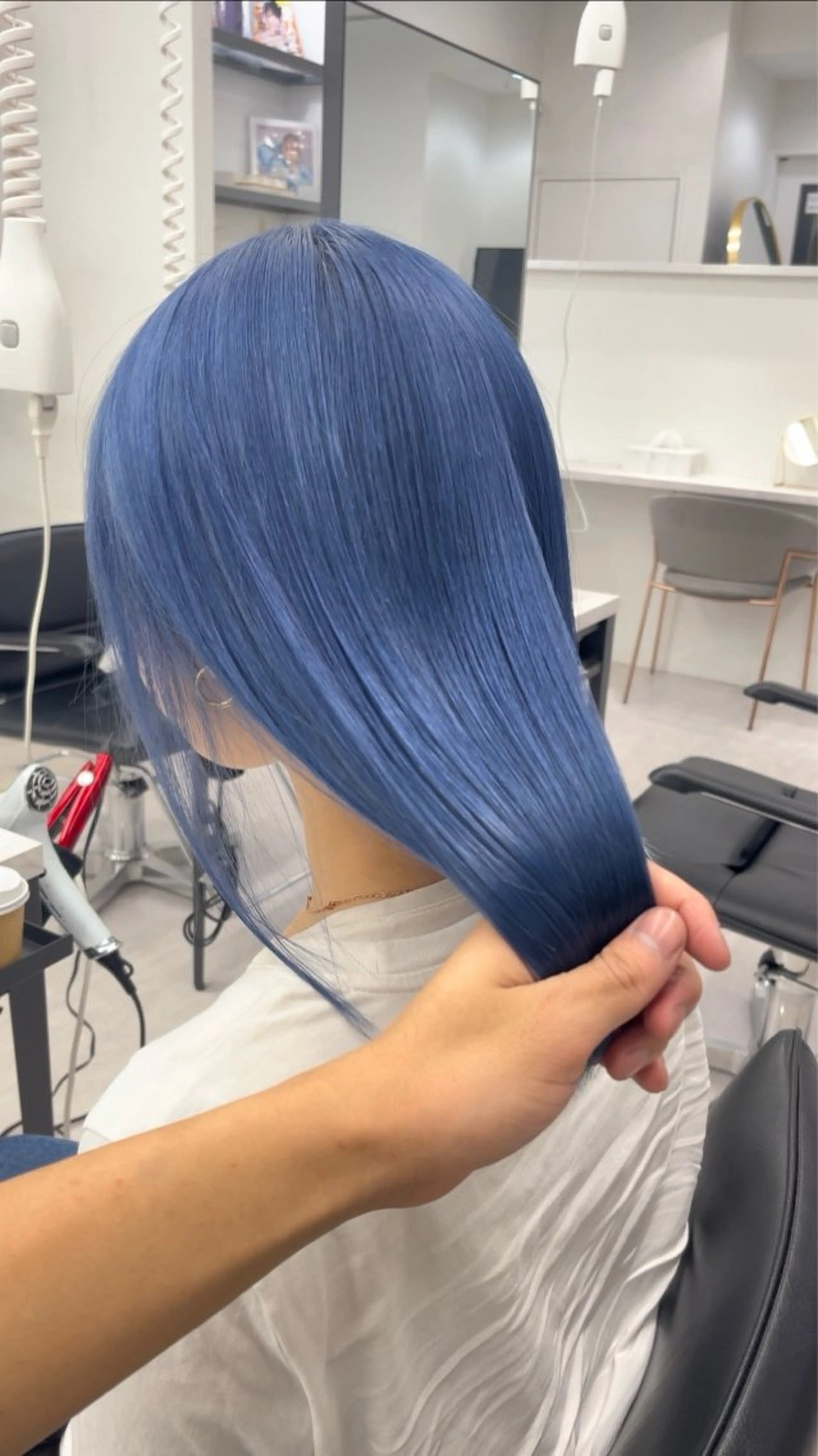 ミディアム カラー ヘアカラー トリートメント 高島大登/顔周り /ミルクティーのヘアスタイル