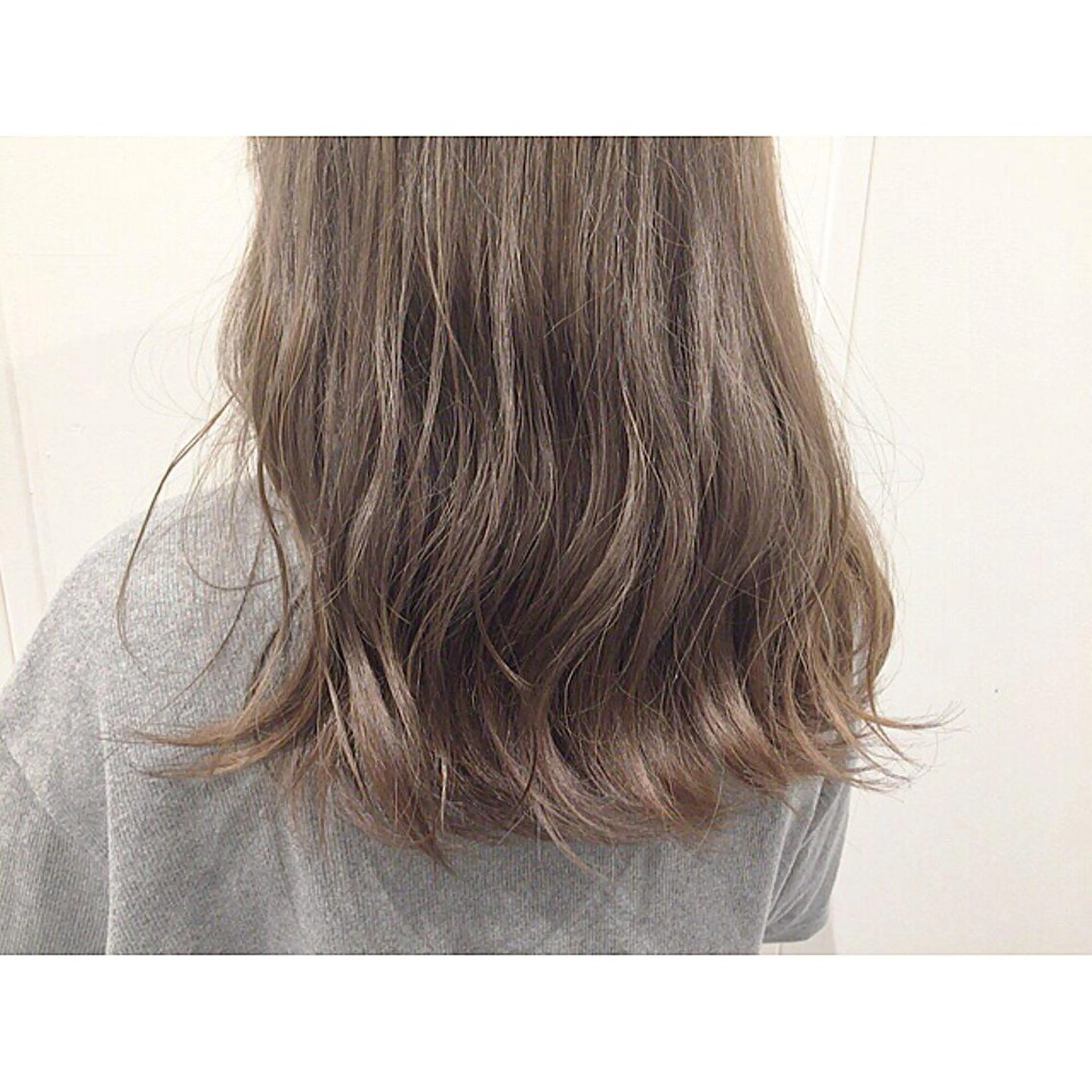ロング カラー ヘアカラー トリートメント 透明感♡︎♡︎ 佐々木早苗のヘアスタイル