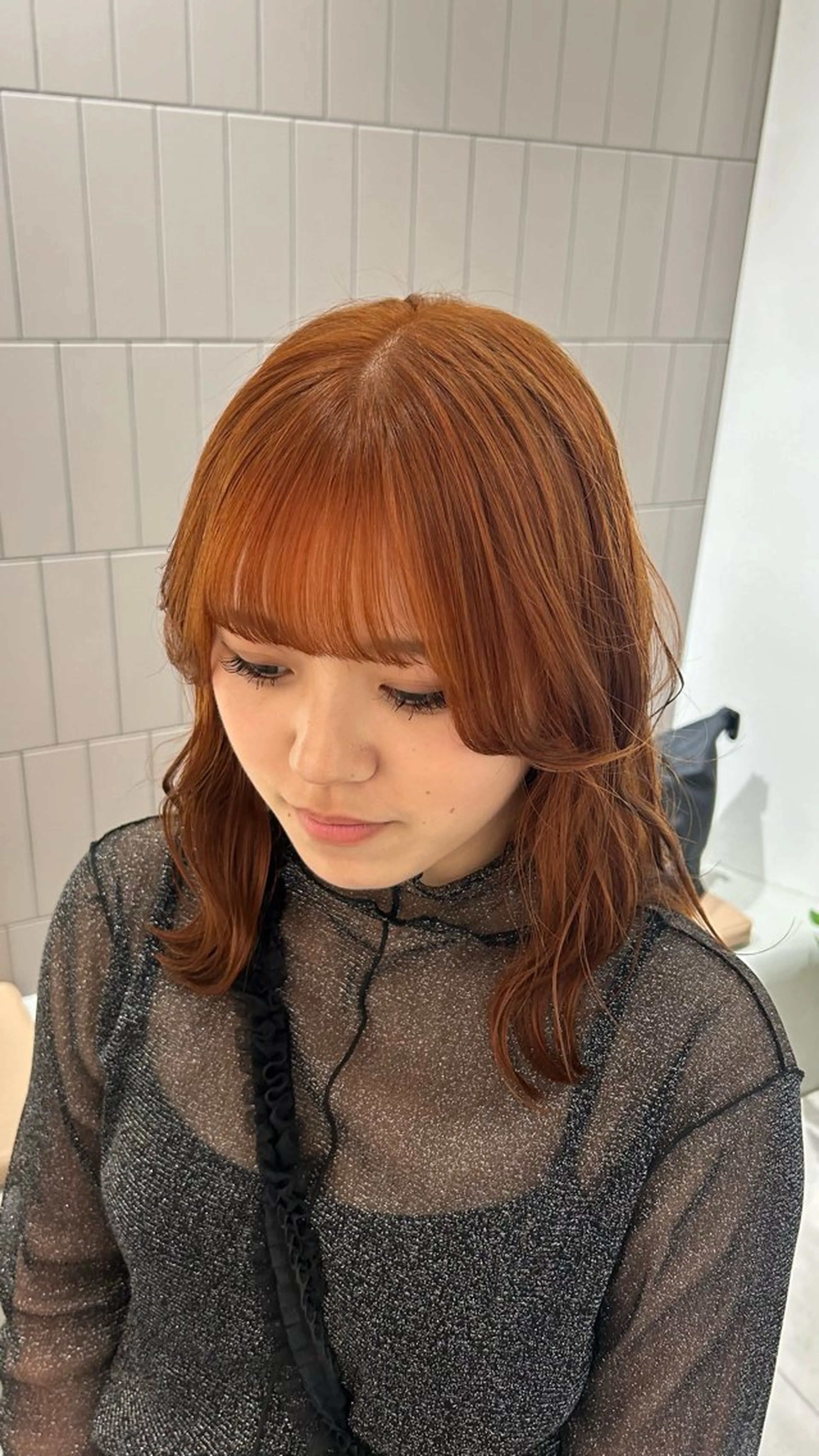 ミディアム カラー ブリーチ ブリーチなしカラー オレンジ ヘアカラー オリーブベージュ/ ブリーチなし透明感のヘアスタイル