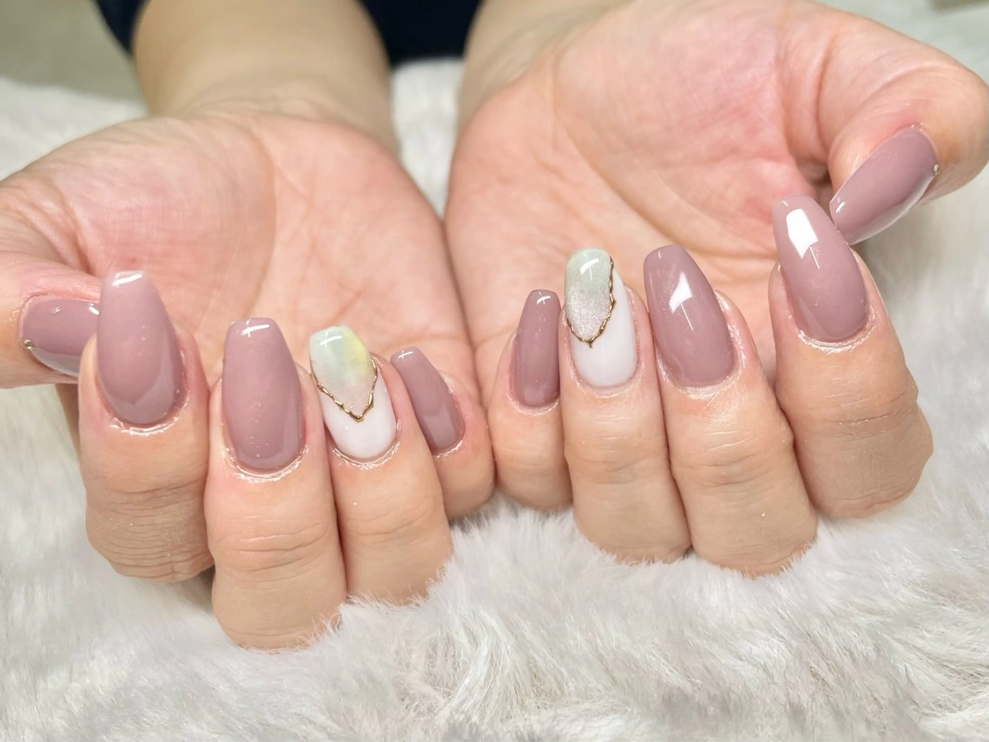 ネイル ハンドネイル FILL nail SHIORIのネイルデザイン