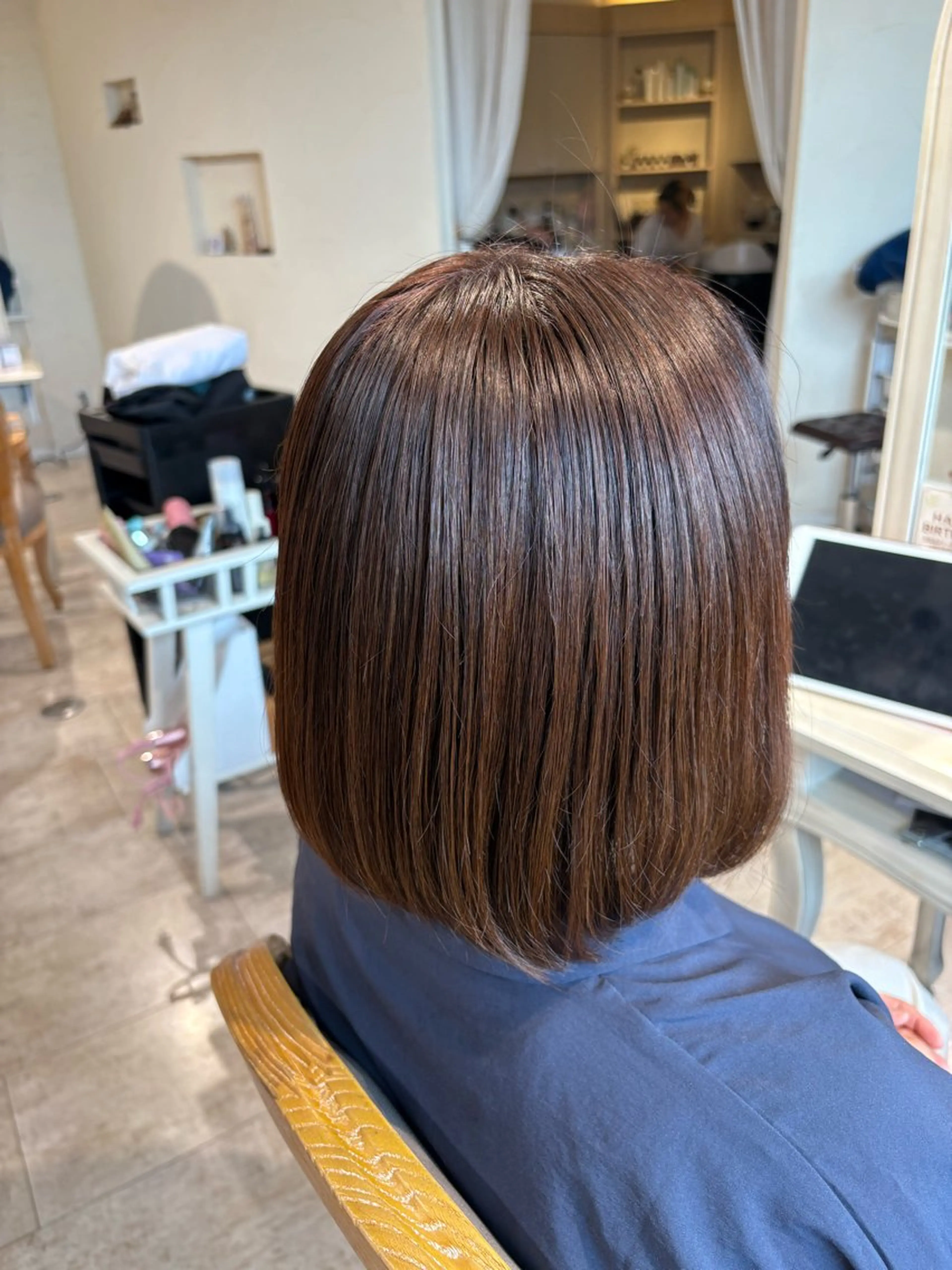 ミディアム カラー ヘアカラー 魔法のシャンプーで 艶髪に✳︎/カラーのヘアスタイル