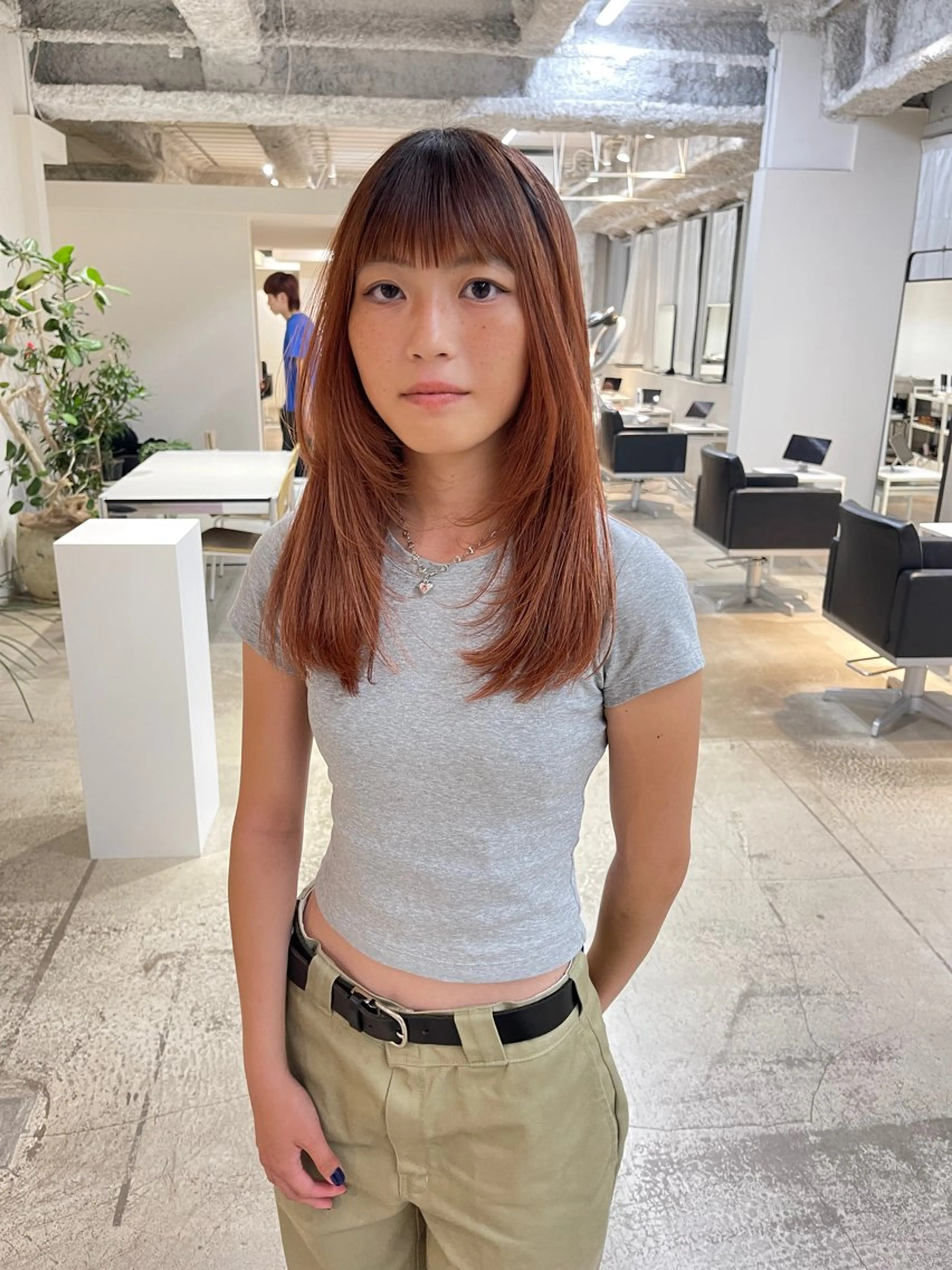 セミロング カット ヘアカラー トリートメント oma　袮次金 鈴香のヘアスタイル