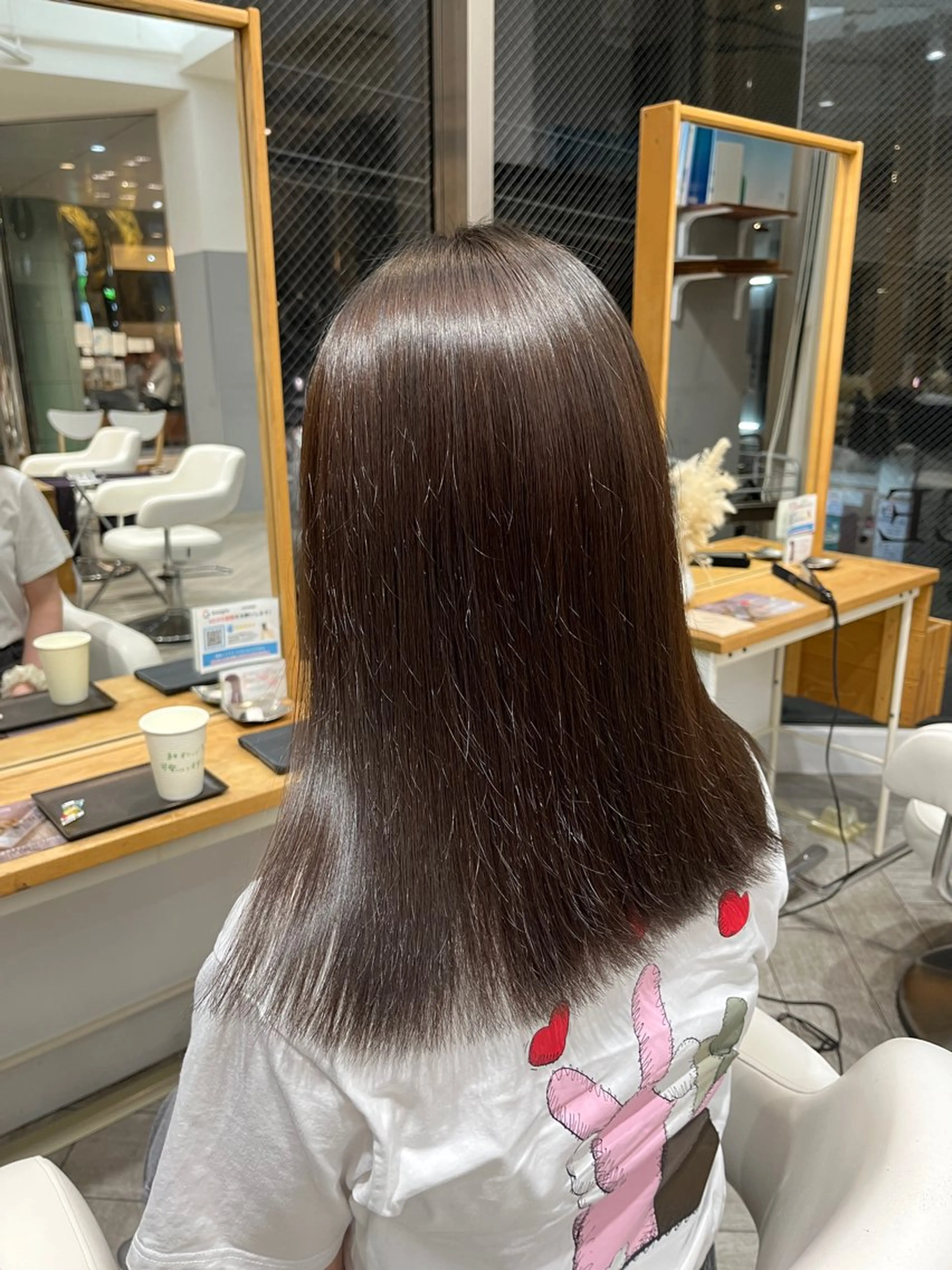 セミロング トリートメント カット ヘアカラー トリートメント AVANCE 広島本通り店所属・森 千聡のヘアスタイル