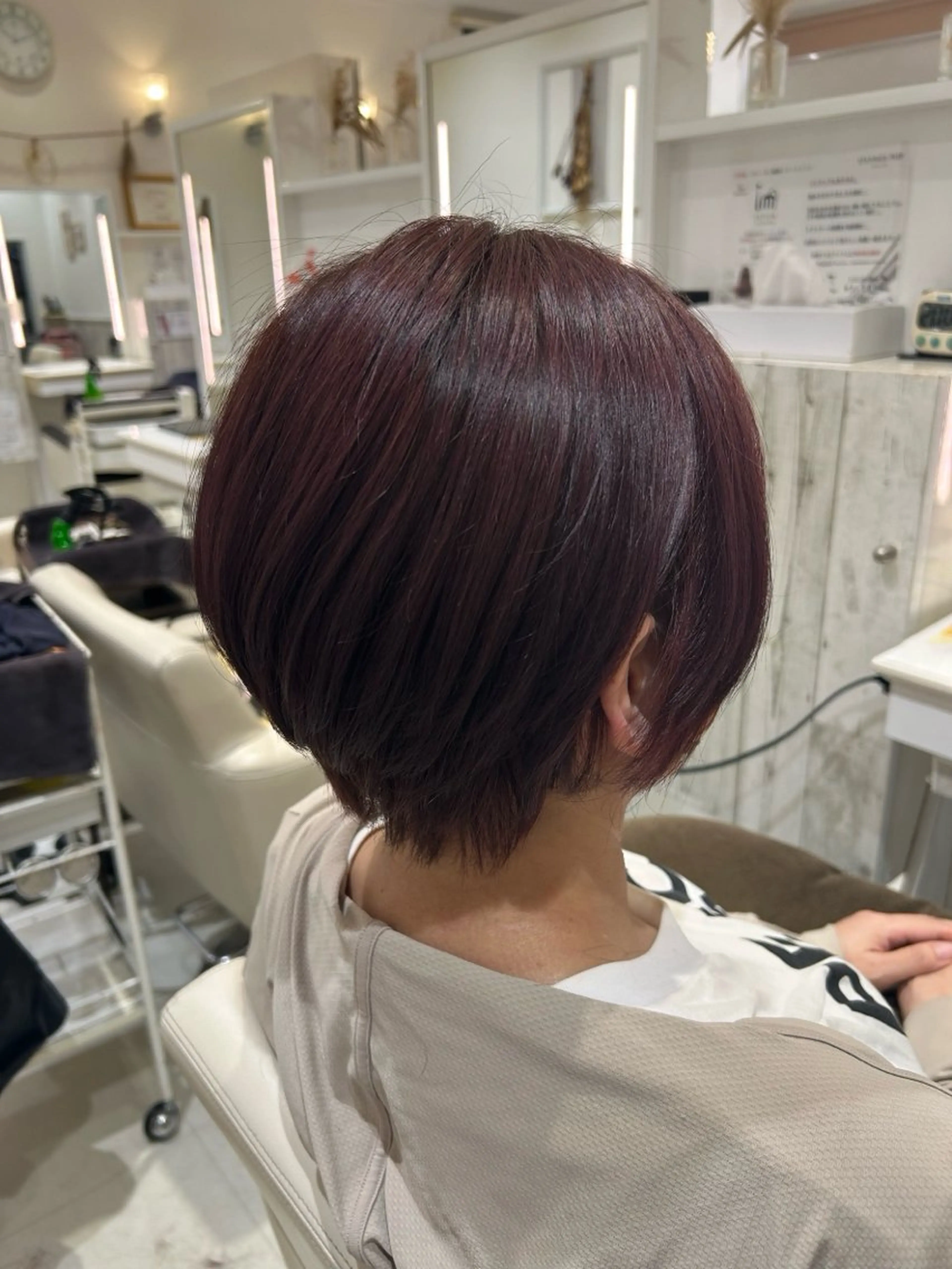 ショート カラー ピンクカラー ショートヘア カット ヘアカラー トリートメント ORANGEPOP 南船橋店所属・富 菜那里のヘアスタイル