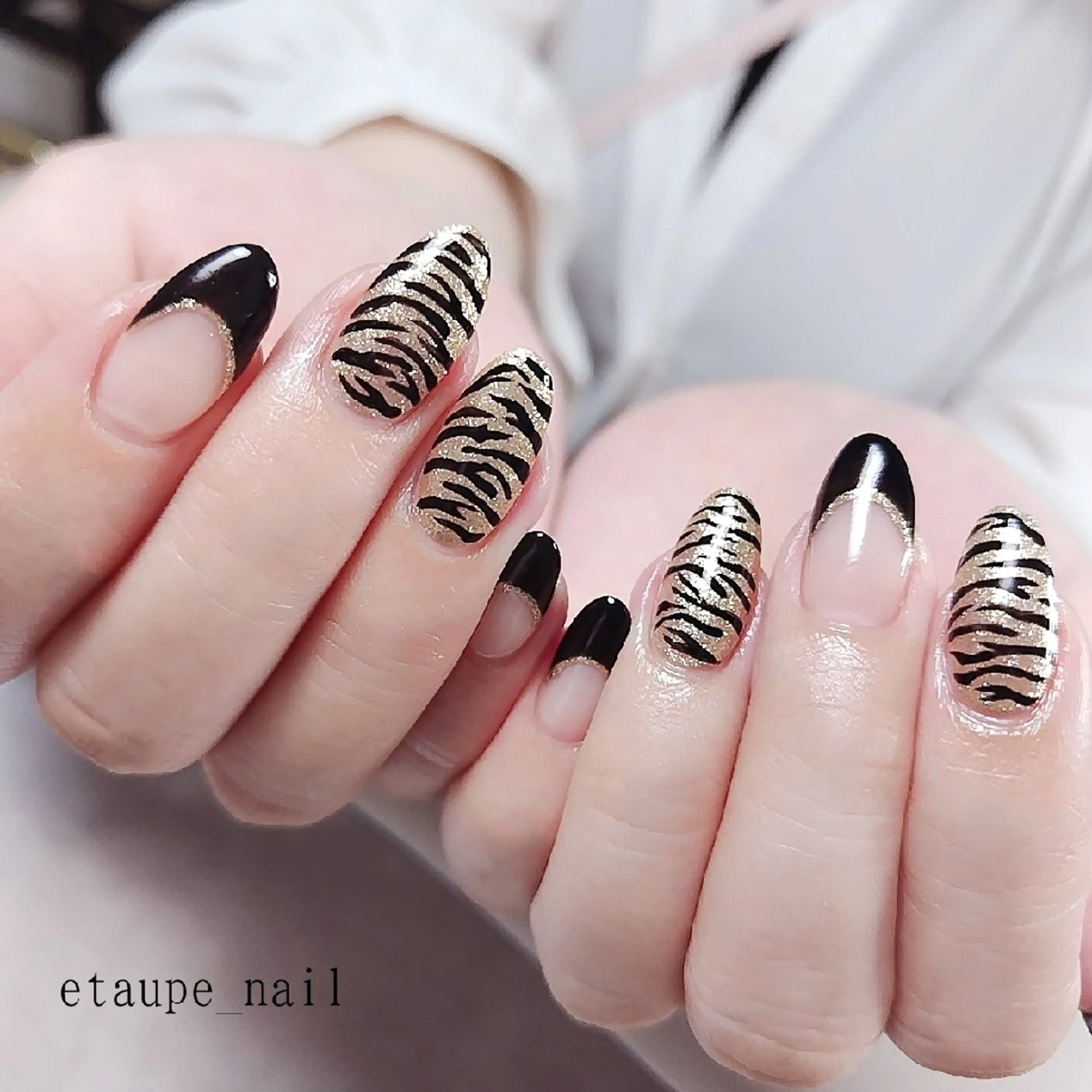 ネイル ジェルネイル グリーン マグネットネイル ニュアンスネイル ハンドネイル etaupe nail所属・向原自宅サロン ★エトープネイルのネイルデザイン