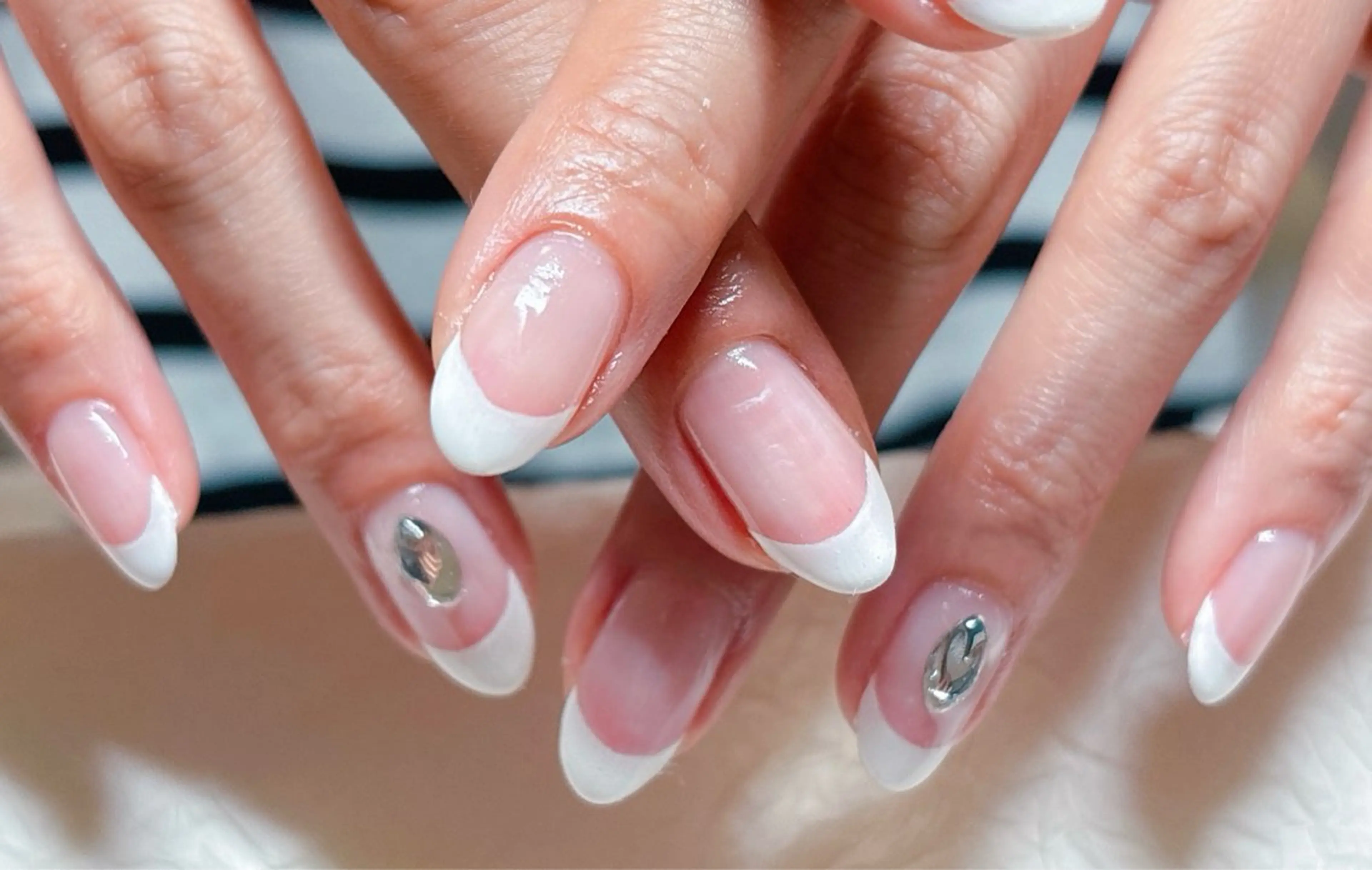 ネイル アートネイル オーロラネイル チークネイル フットネイル フレンチネイル ハンドネイル ゆ か_Nails💫のネイルデザイン
