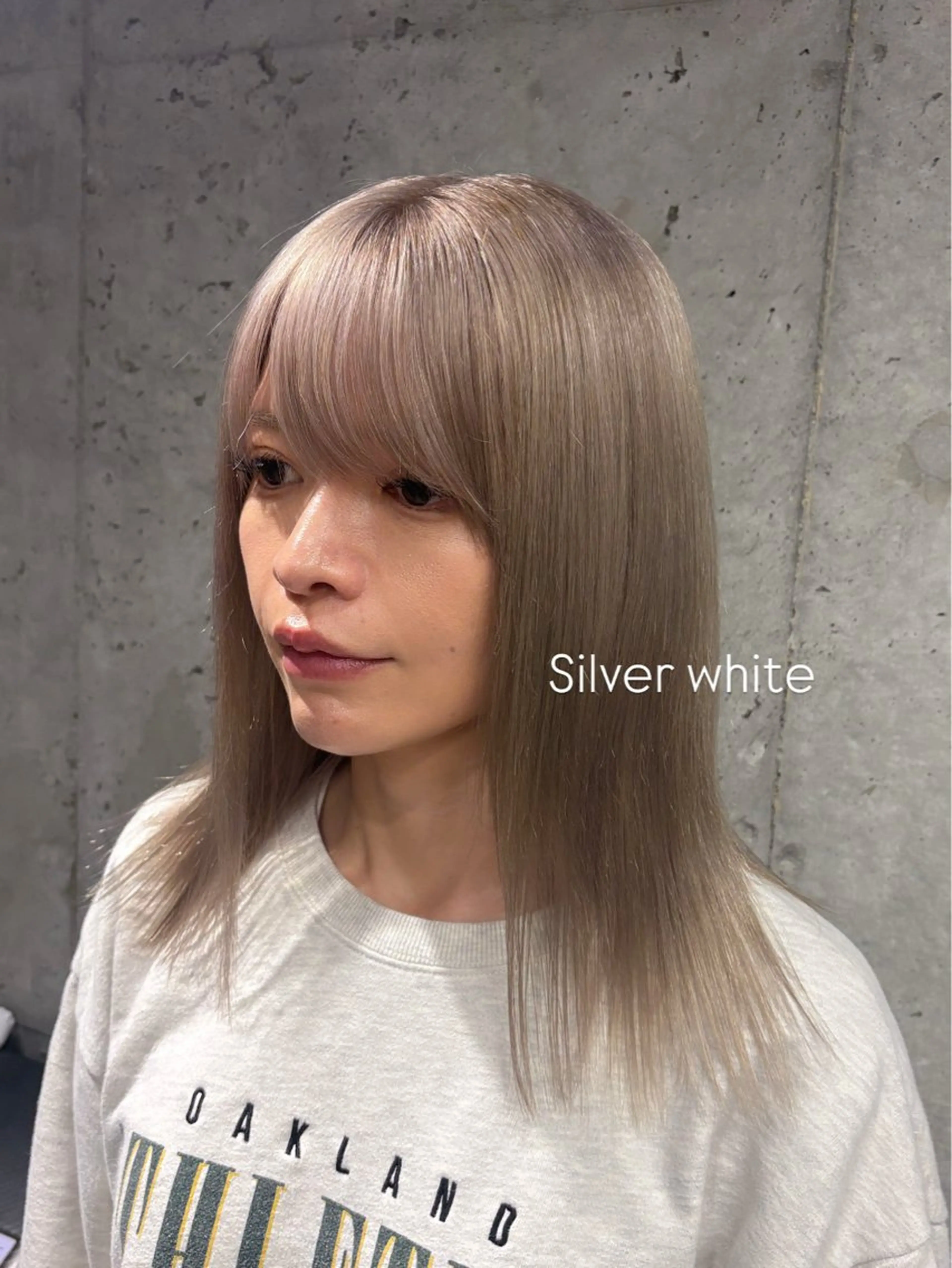 ミディアム カラー シルバー ヘアカラー 茅ヶ崎/ハイトーン/ Ramuのヘアスタイル