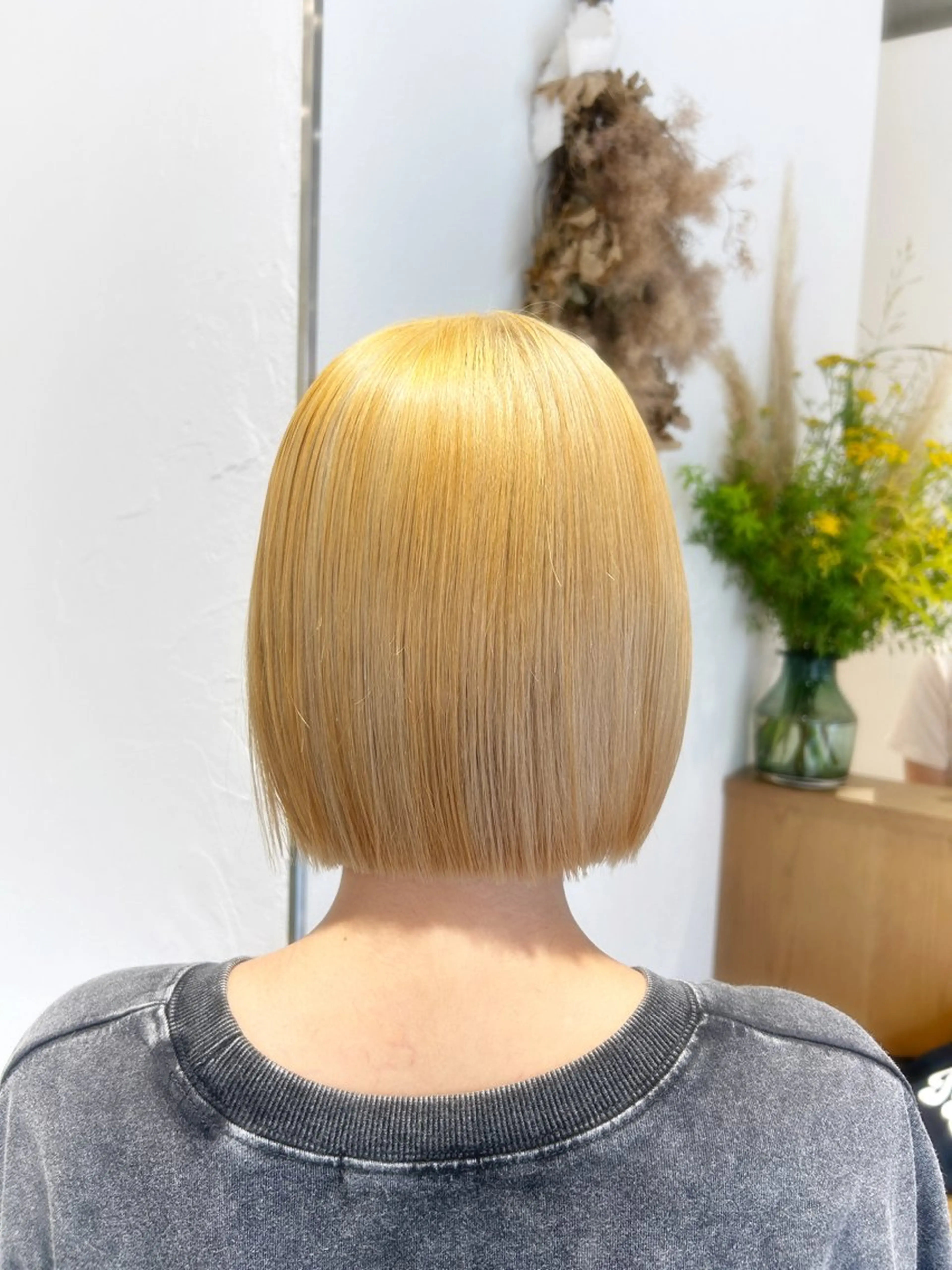 ショート カラー カット ヘアカラー トリートメント ハイトーン/アレンジ /🎀YUINA🎀のヘアスタイル