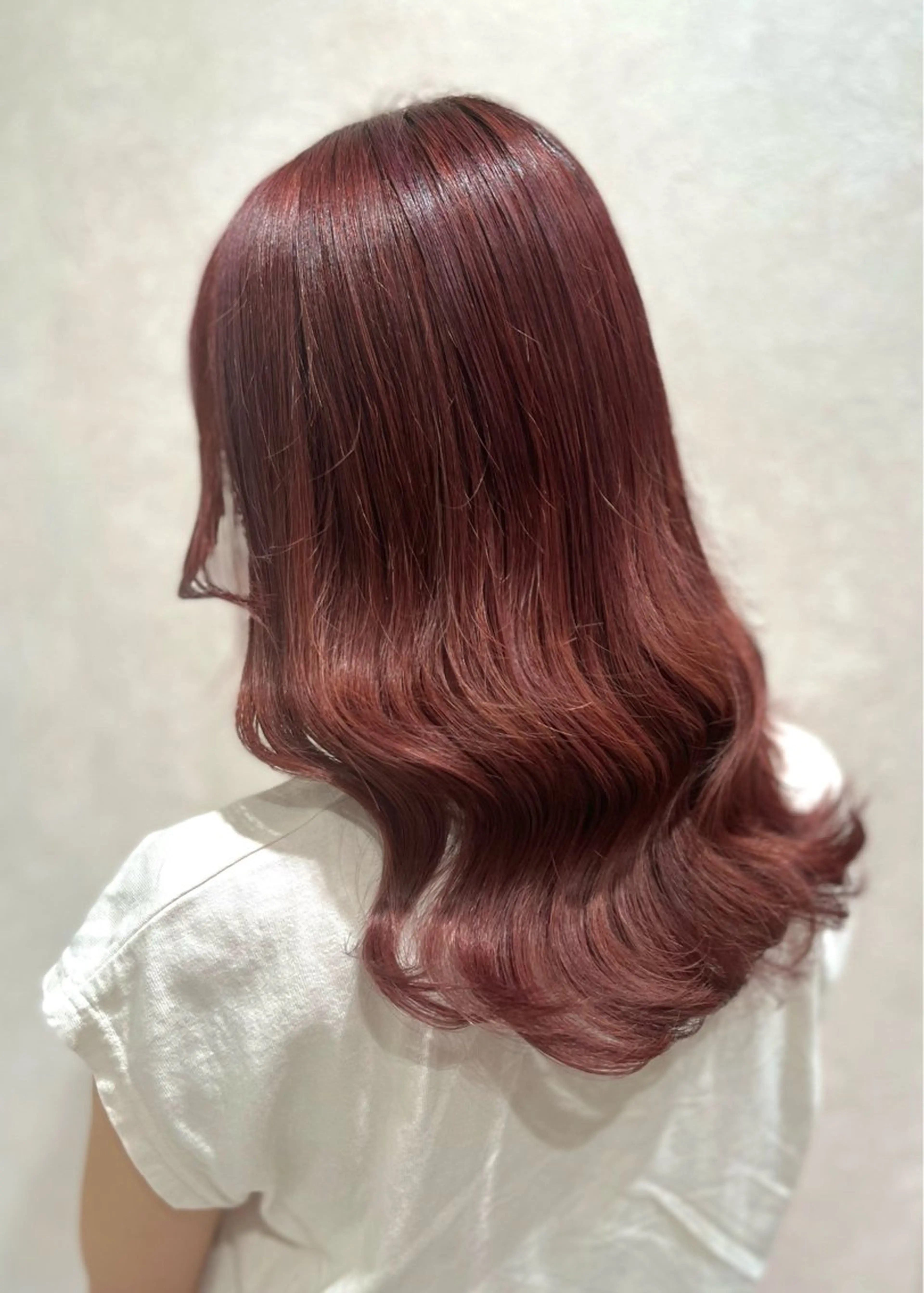 ✨️ツヤ髪カラー✨️《ダメージレスカラー使用》カット＋ブリーチ＋プレミアム髪質改善カラーの写真