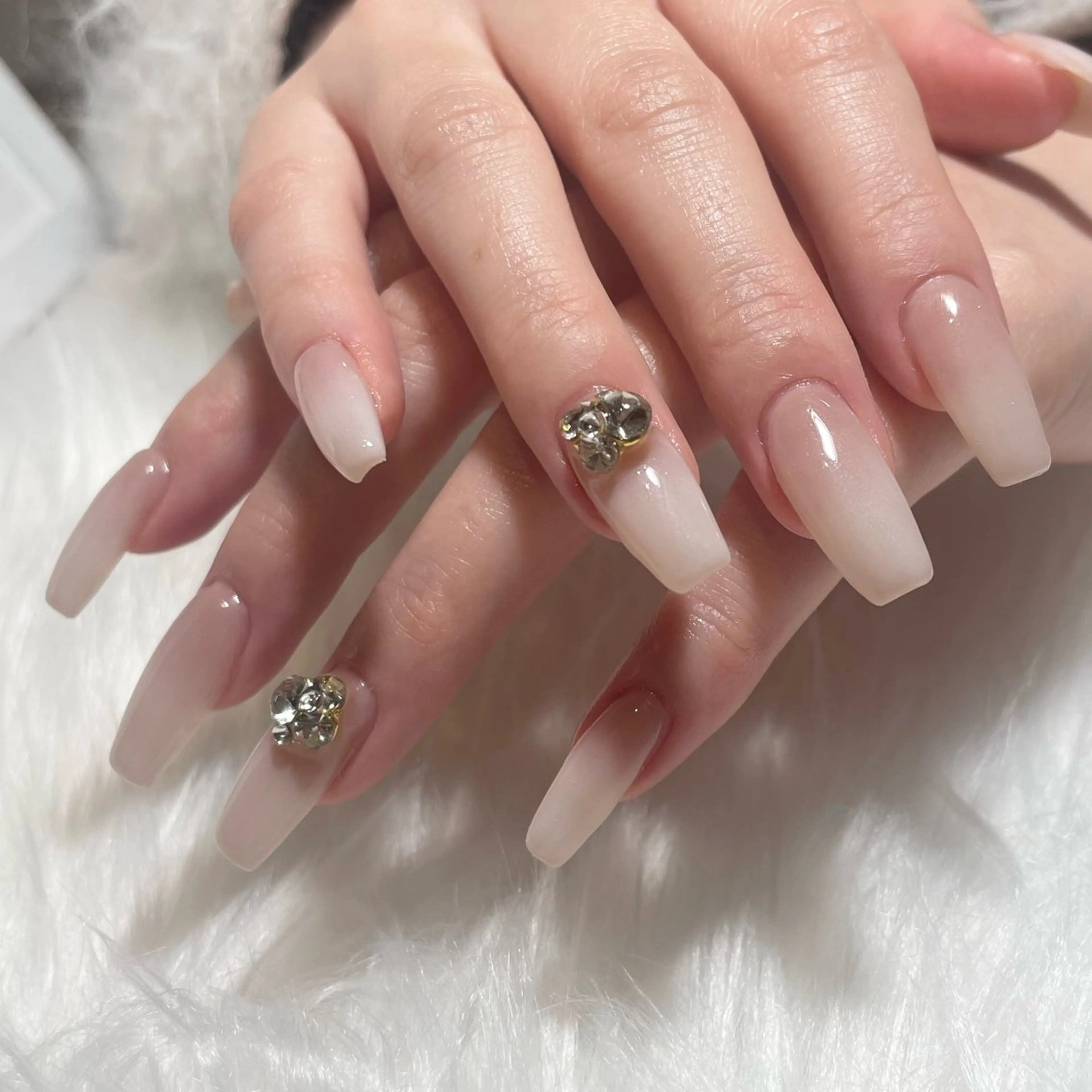ネイル 長さ出し neige Kouzukiのネイルデザイン