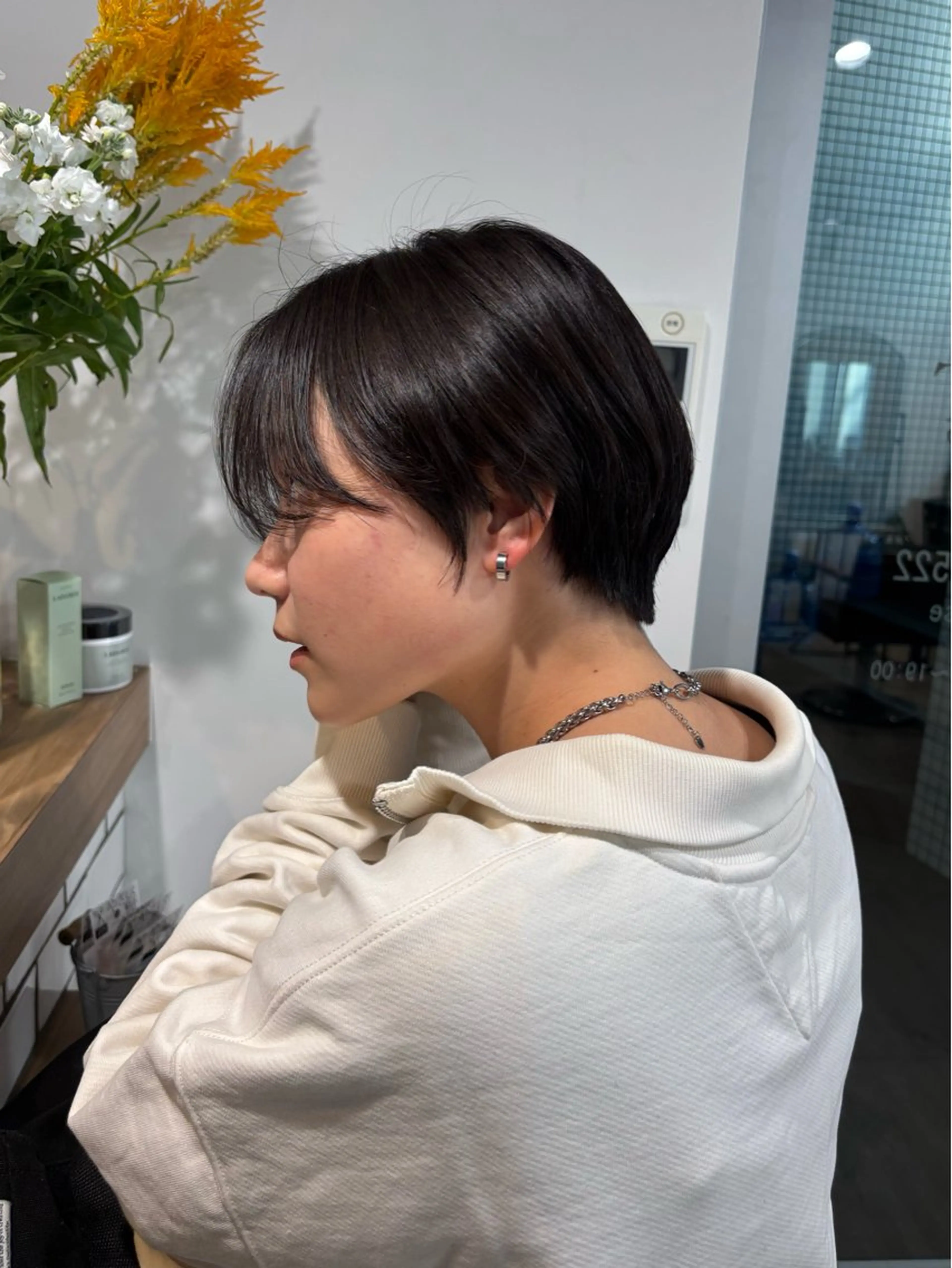 ショート カット トリートメント 美髪矯正🧊ショート /ボブ/小由葵のヘアスタイル